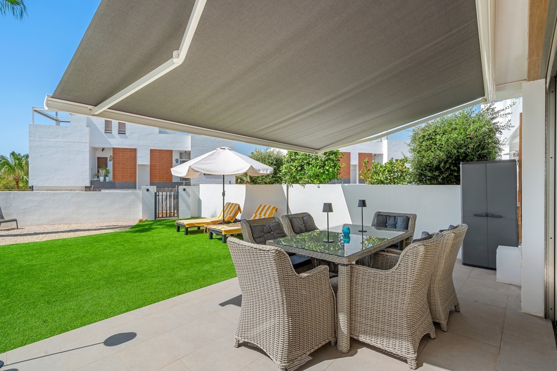 Herverkoop - Vrijstaande Villa -
Orihuela Costa - Villamartín