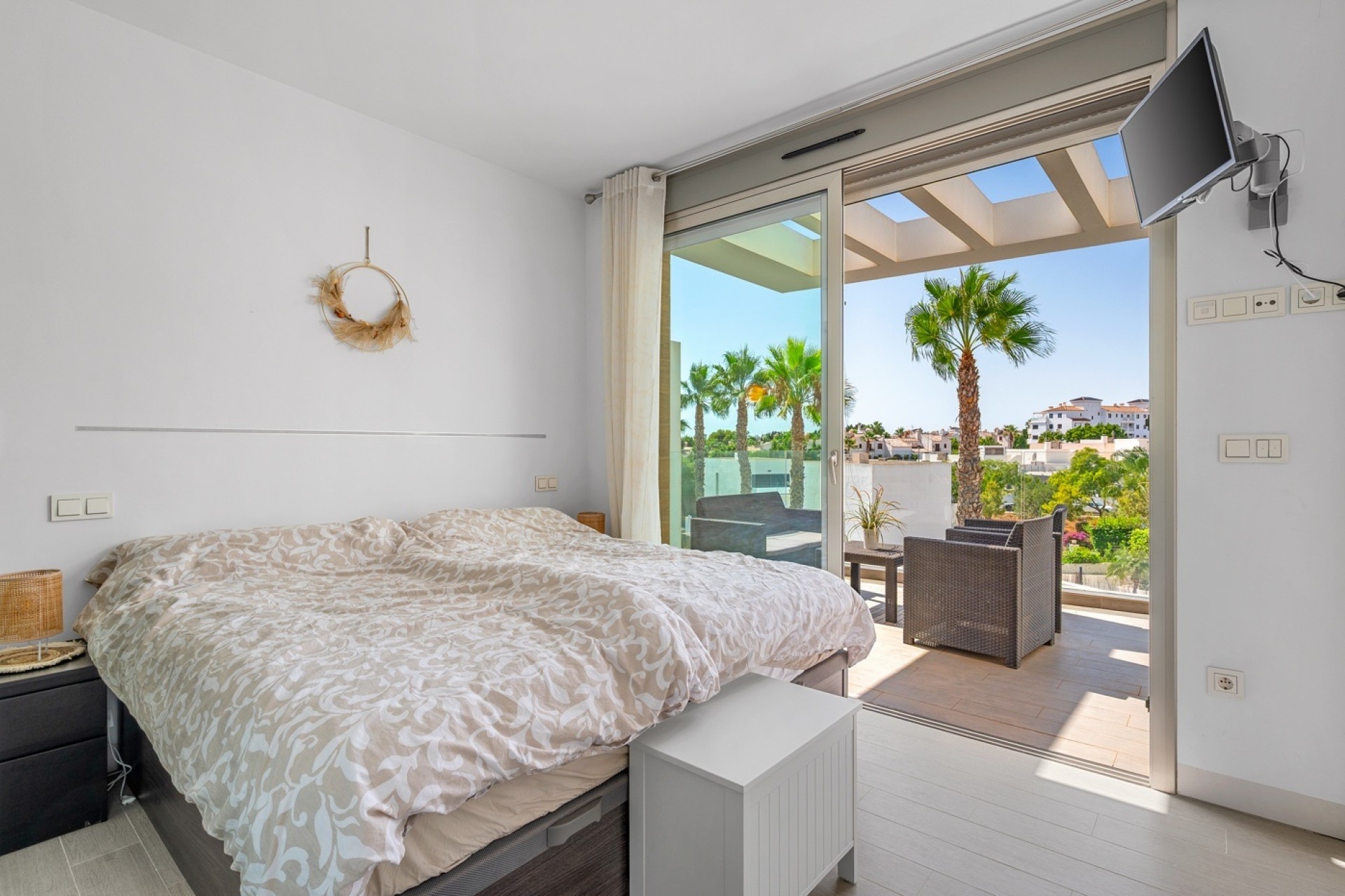 Herverkoop - Vrijstaande Villa -
Orihuela Costa - Villamartín