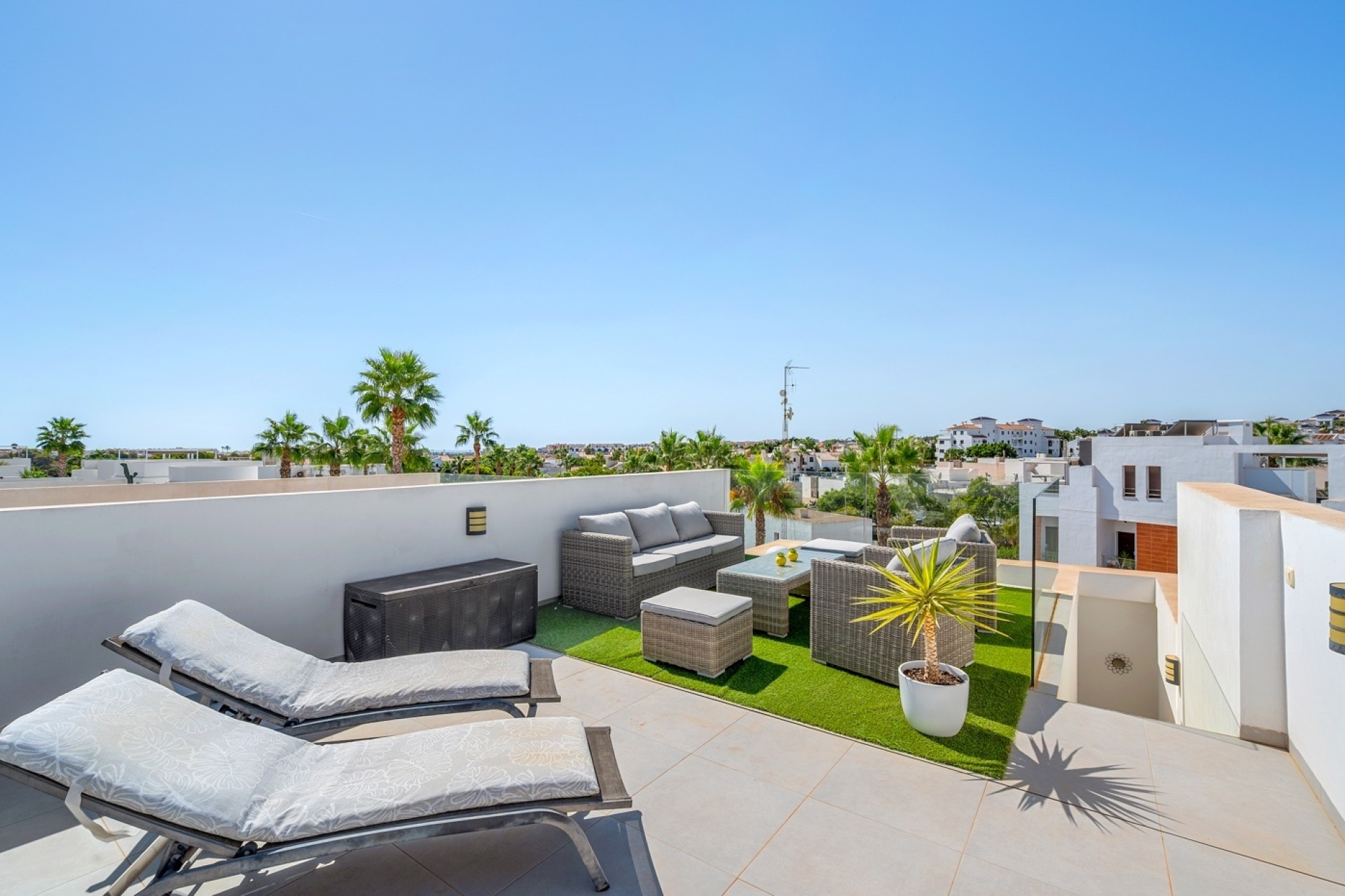 Herverkoop - Vrijstaande Villa -
Orihuela Costa - Villamartín