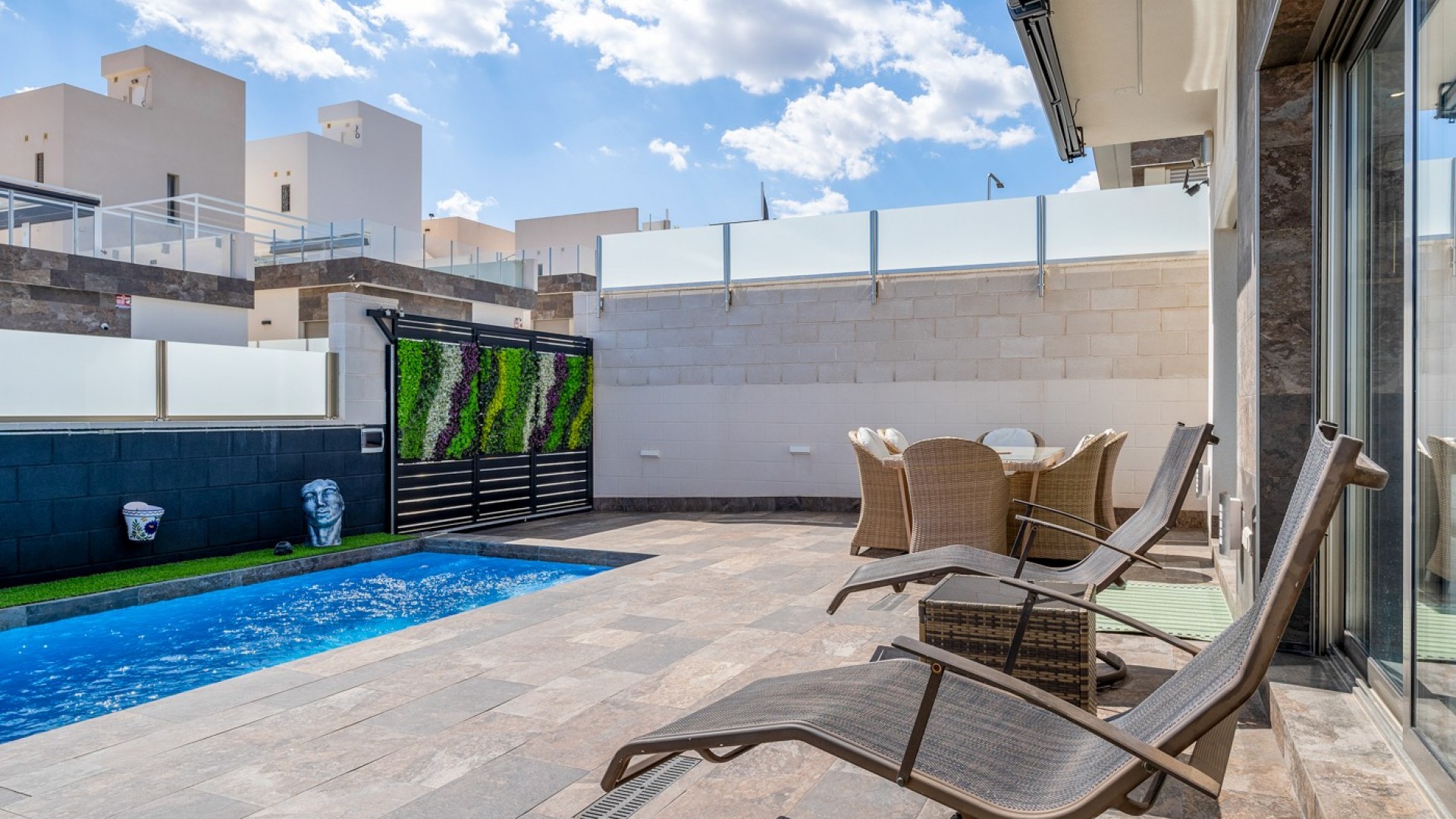 Herverkoop - Vrijstaande Villa -
Orihuela Costa - Villamartin*