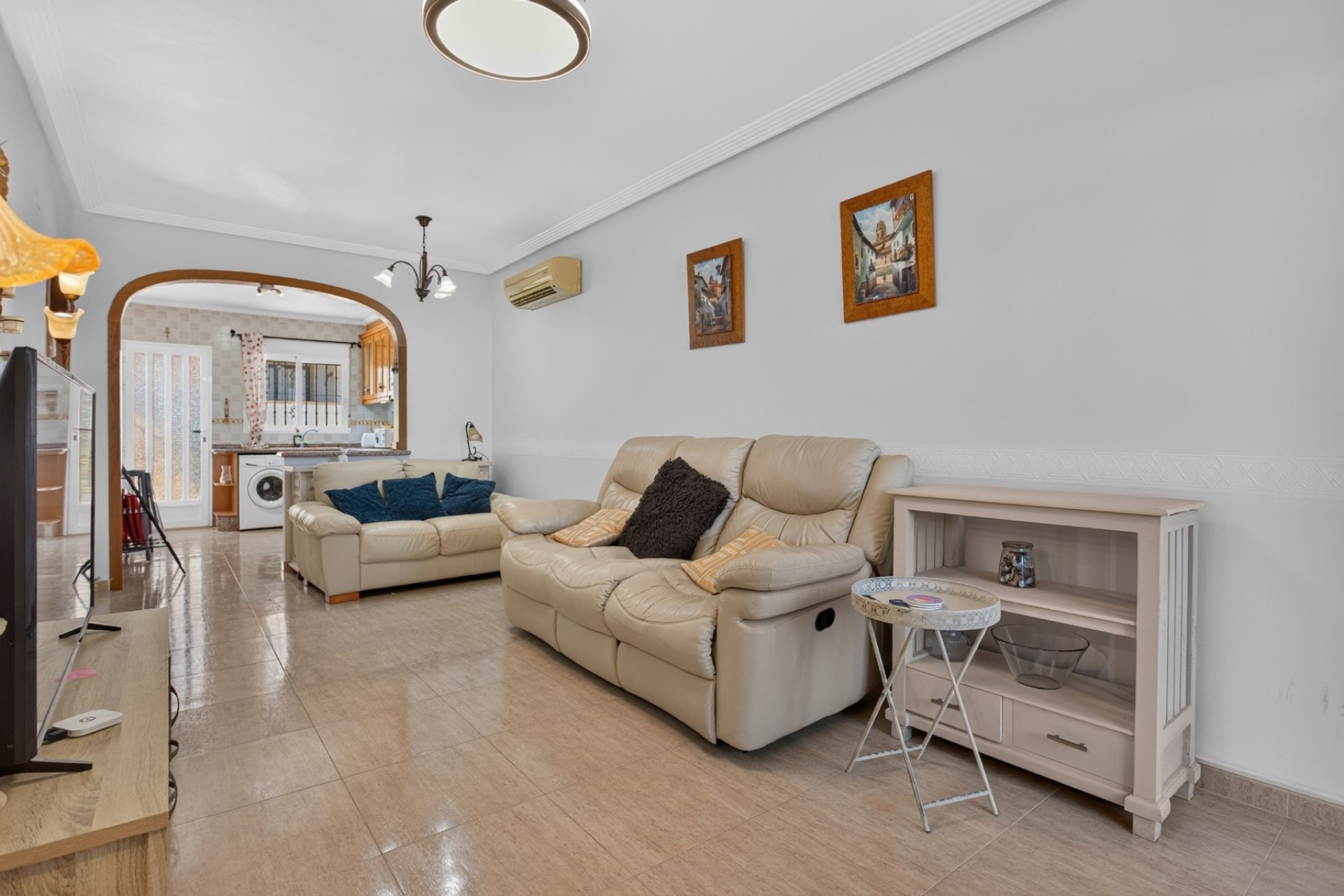 Herverkoop - Vrijstaande Villa -
Orihuela Costa