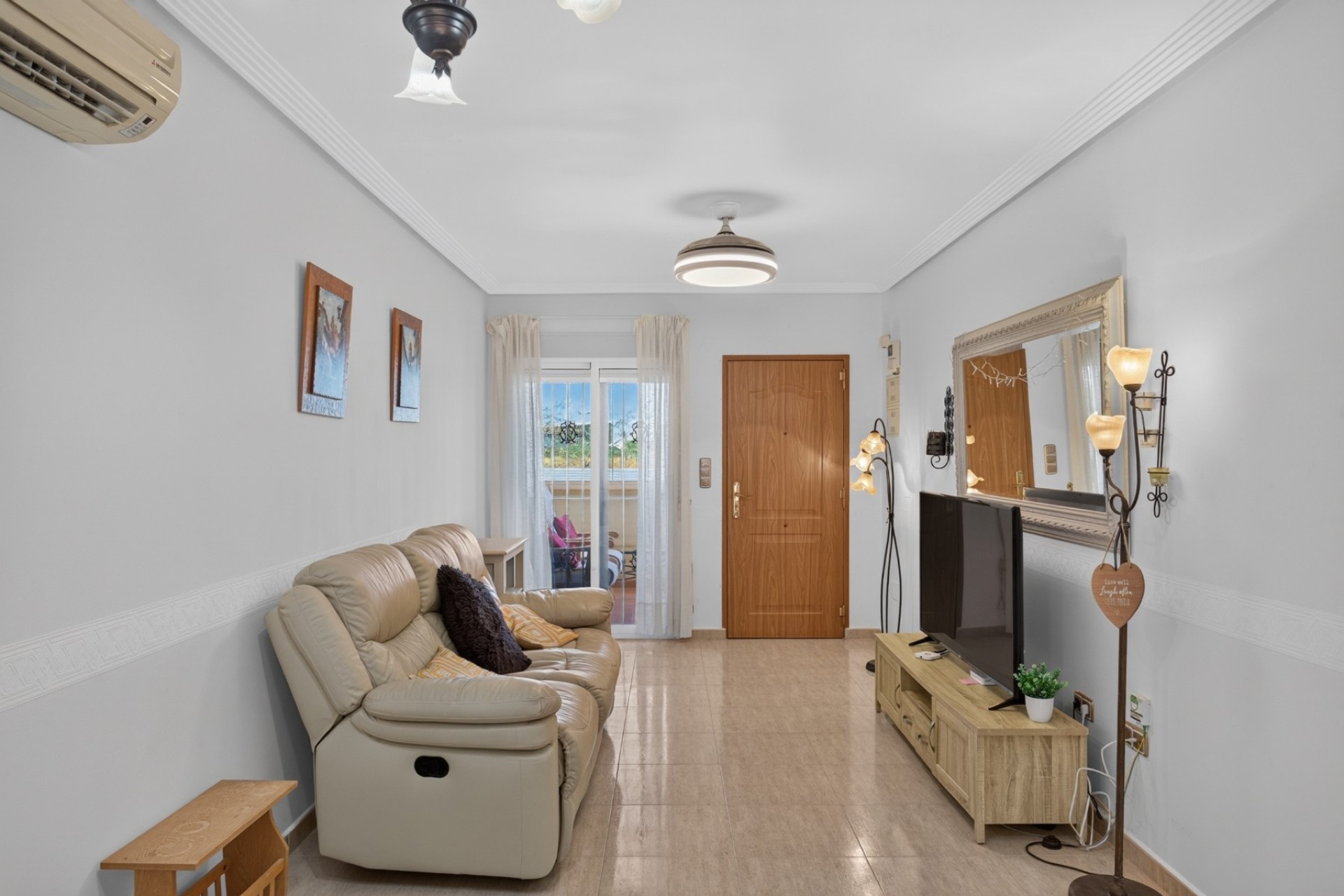 Herverkoop - Vrijstaande Villa -
Orihuela Costa