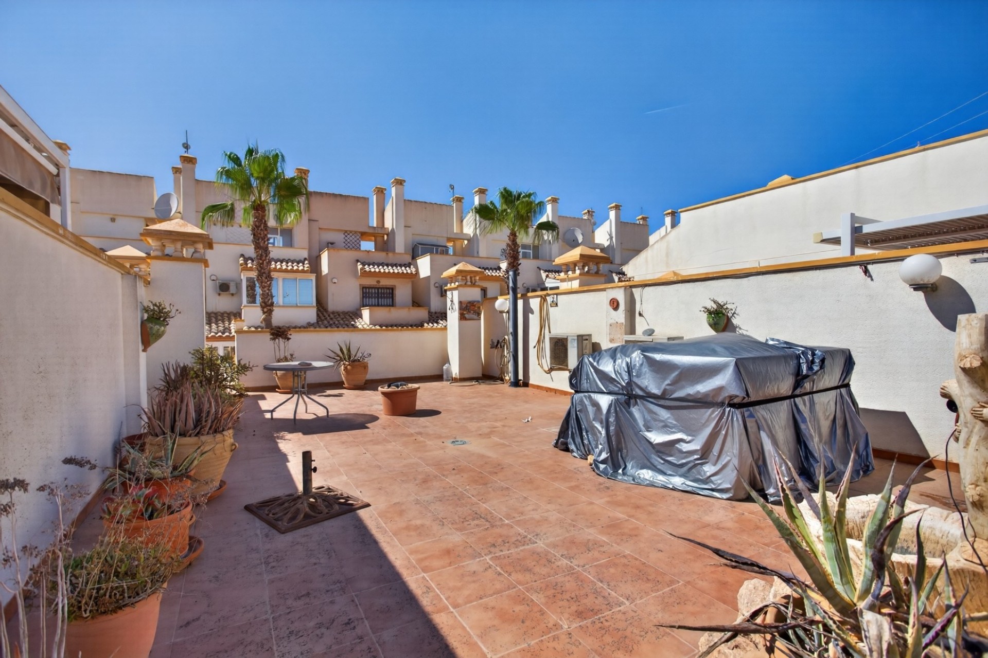 Herverkoop - Vrijstaande Villa -
Orihuela Costa
