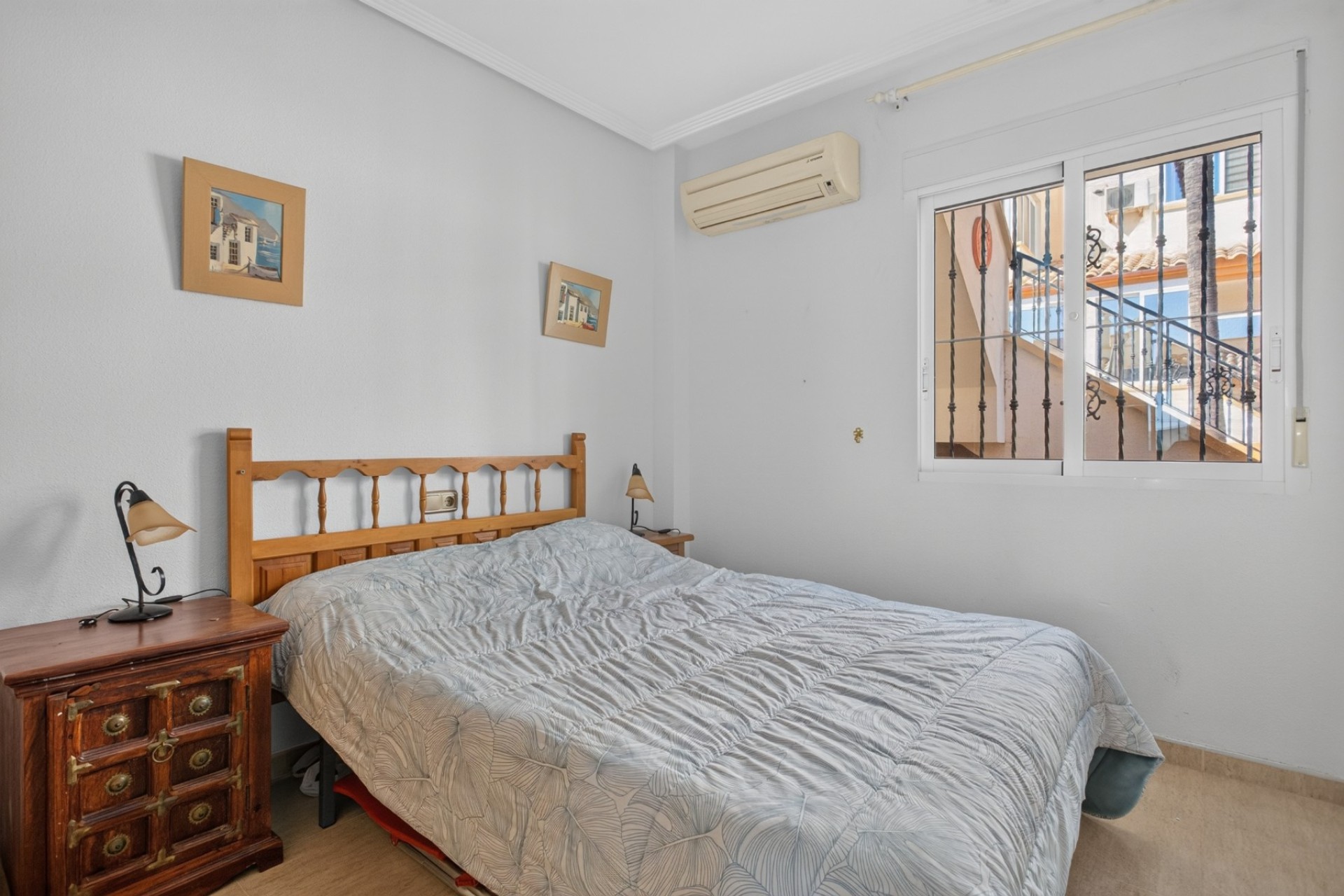 Herverkoop - Vrijstaande Villa -
Orihuela Costa