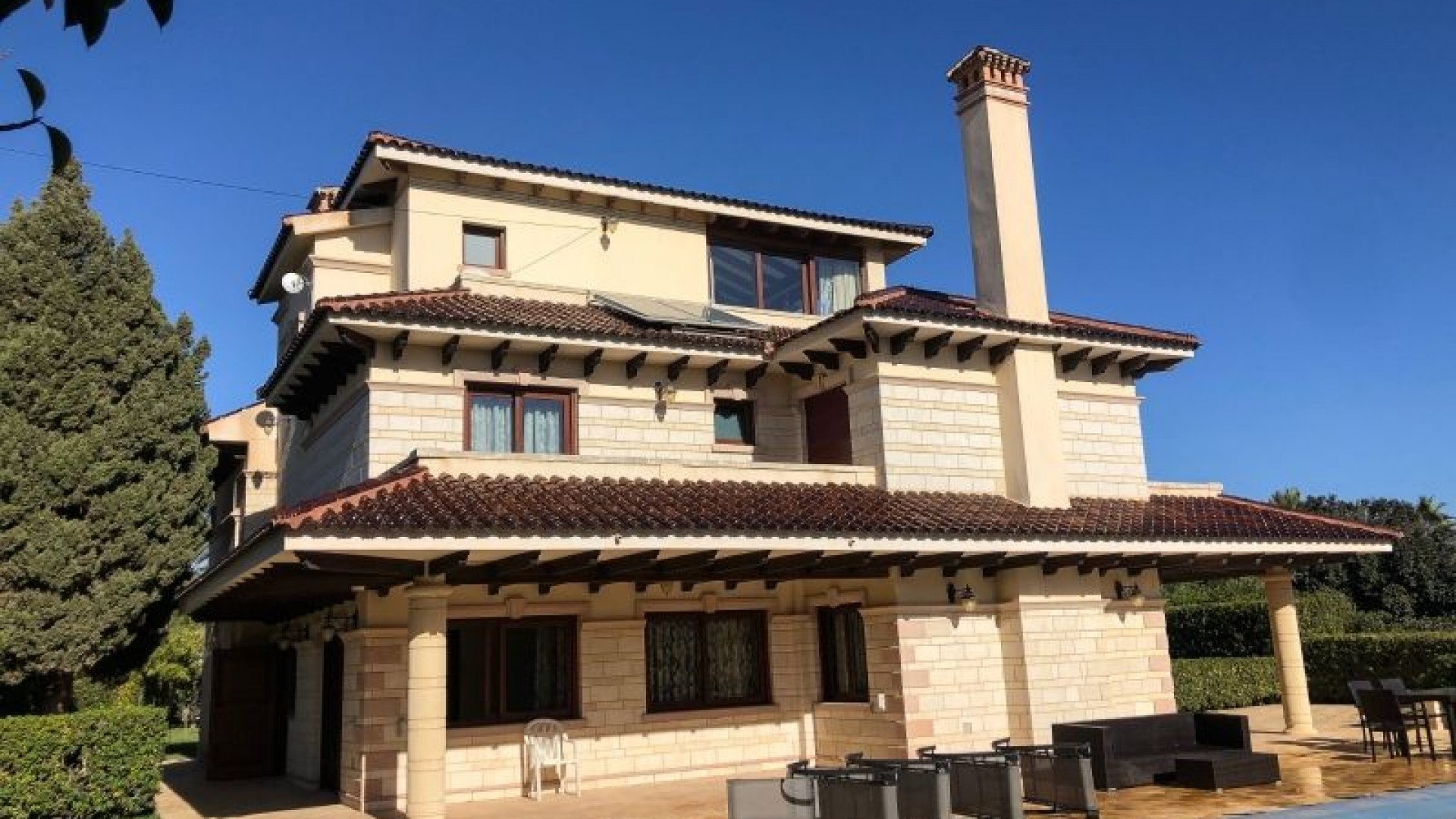 Herverkoop - Vrijstaande Villa -
Orihuela Costa