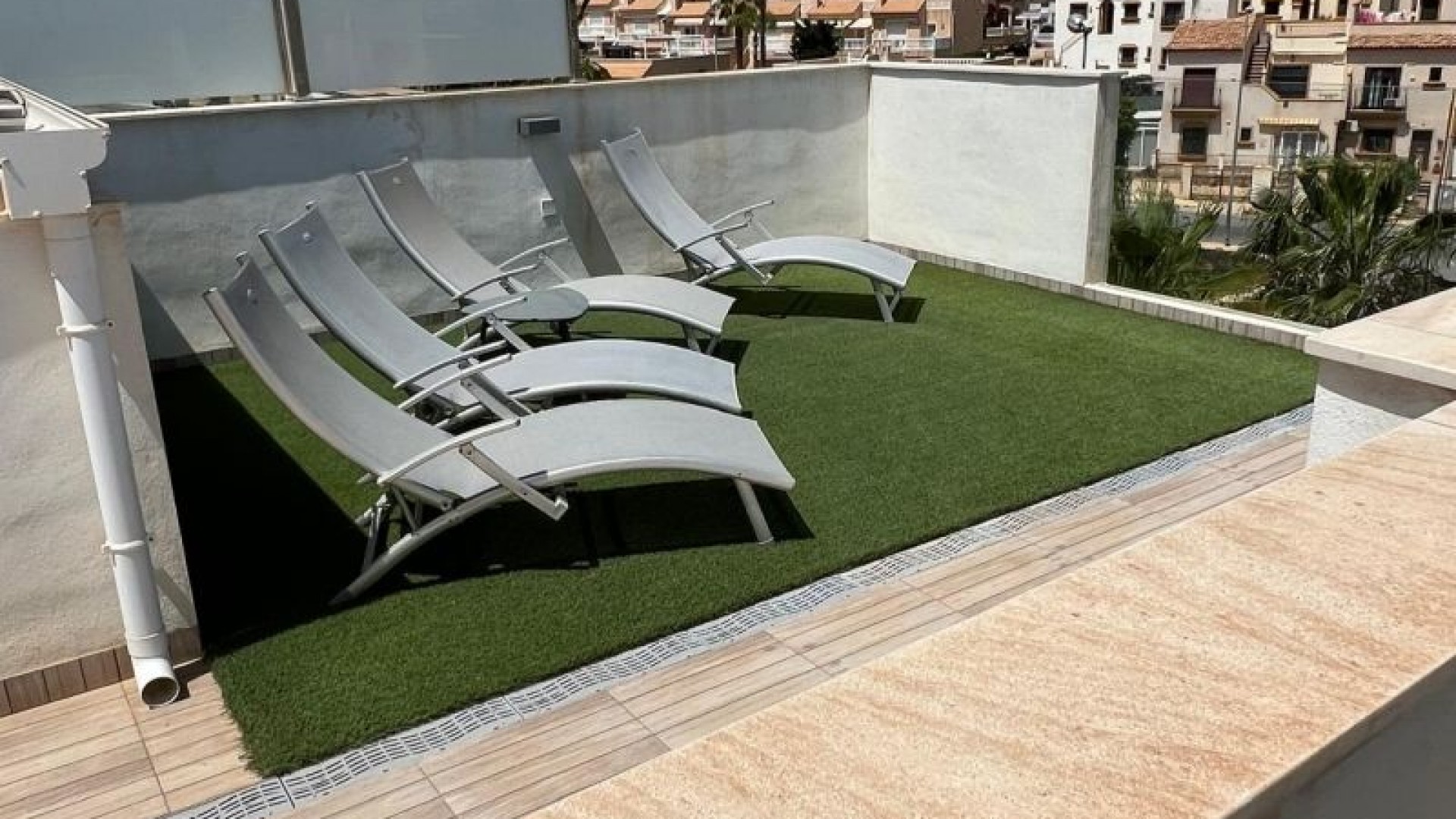 Herverkoop - Vrijstaande Villa -
Orihuela Costa