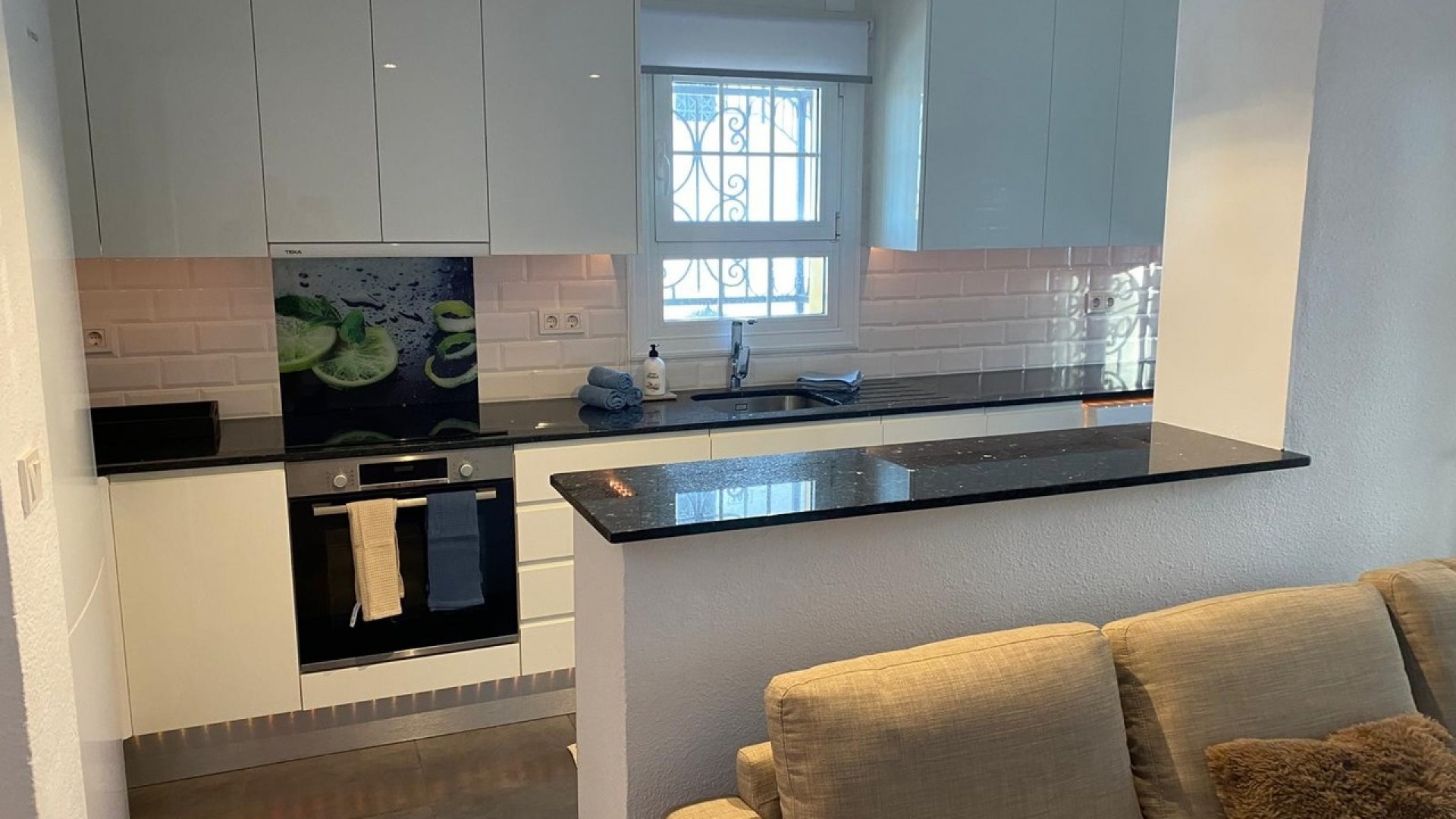 Herverkoop - Vrijstaande Villa -
Orihuela Costa