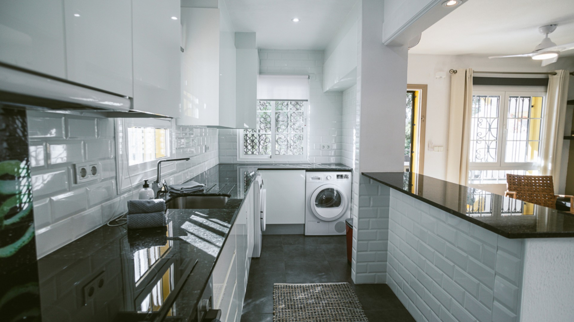 Herverkoop - Vrijstaande Villa -
Orihuela Costa