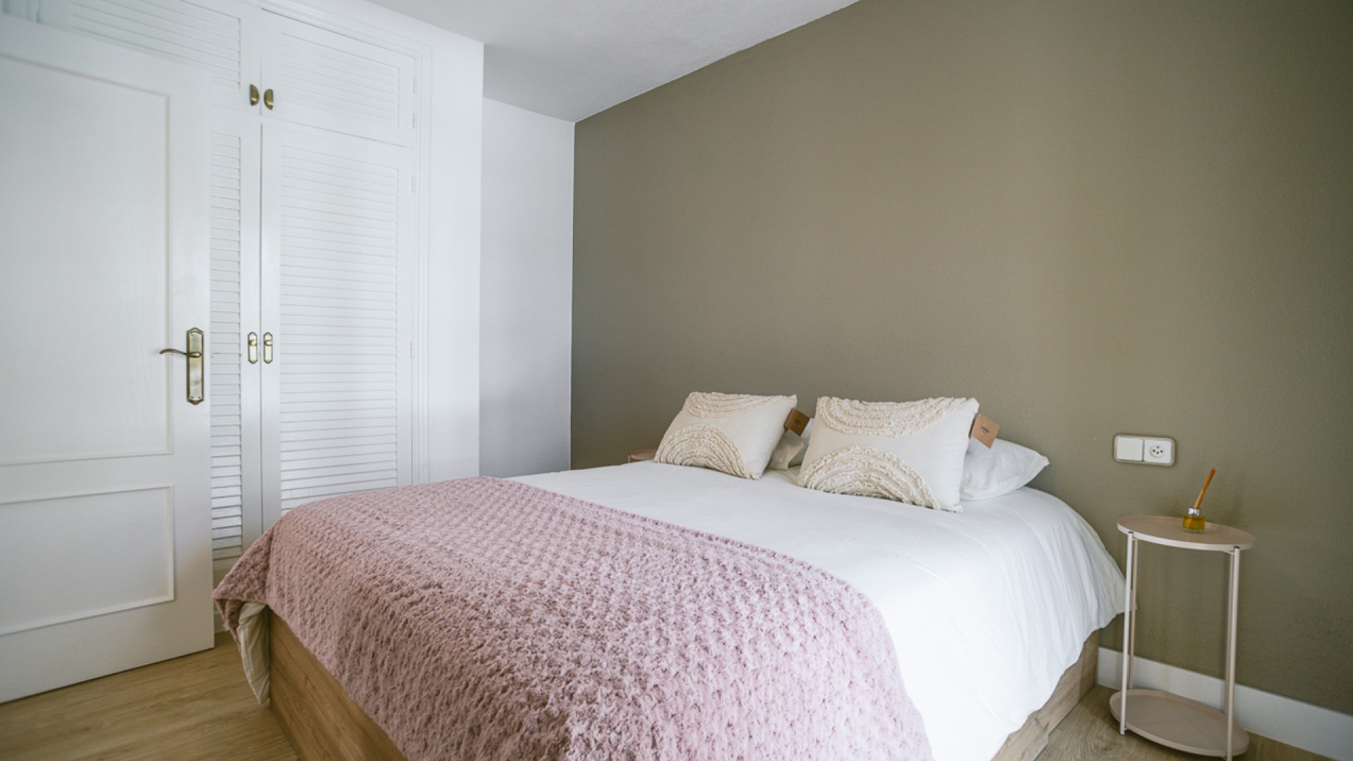 Herverkoop - Vrijstaande Villa -
Orihuela Costa