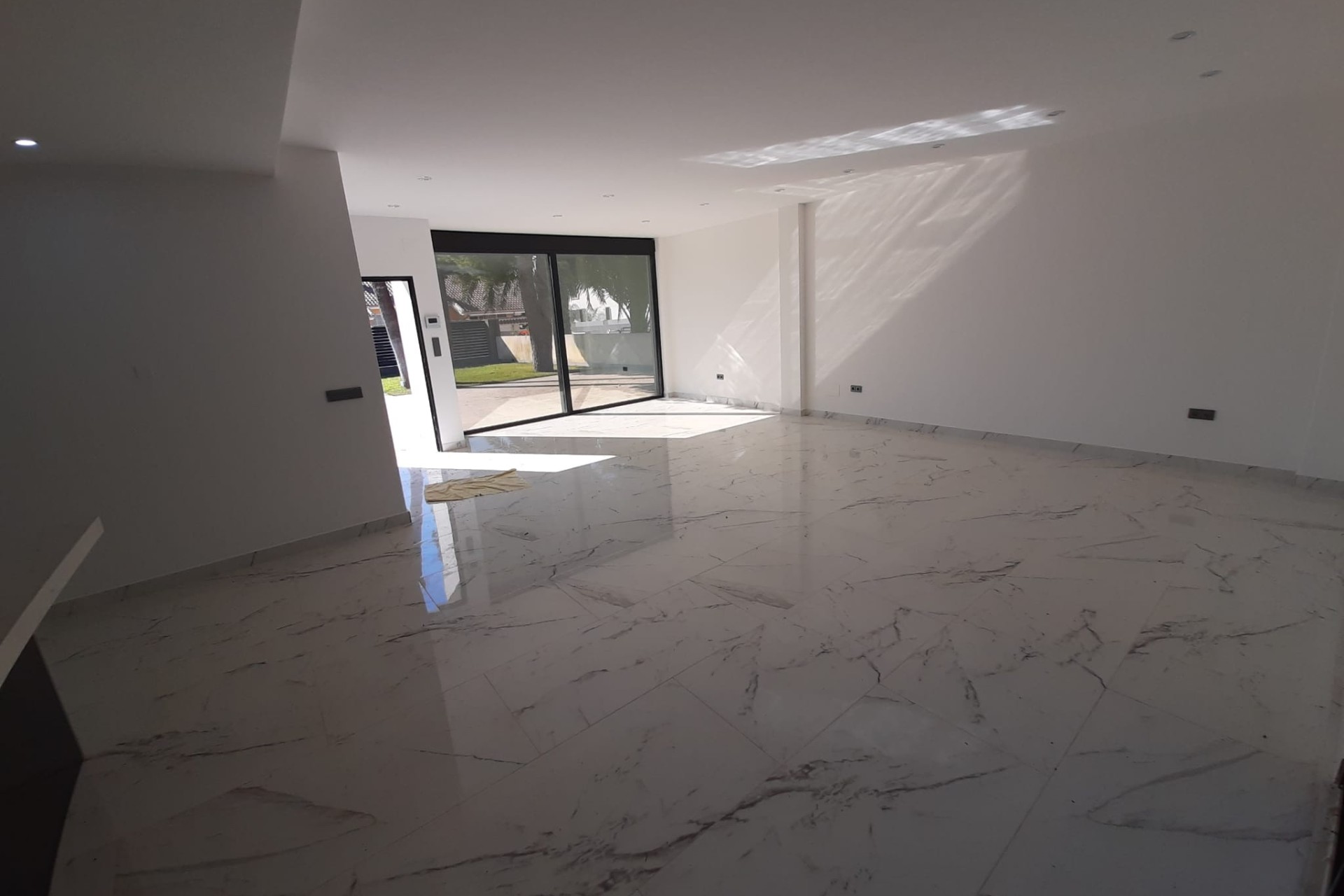 Herverkoop - Vrijstaande Villa -
Orihuela Costa