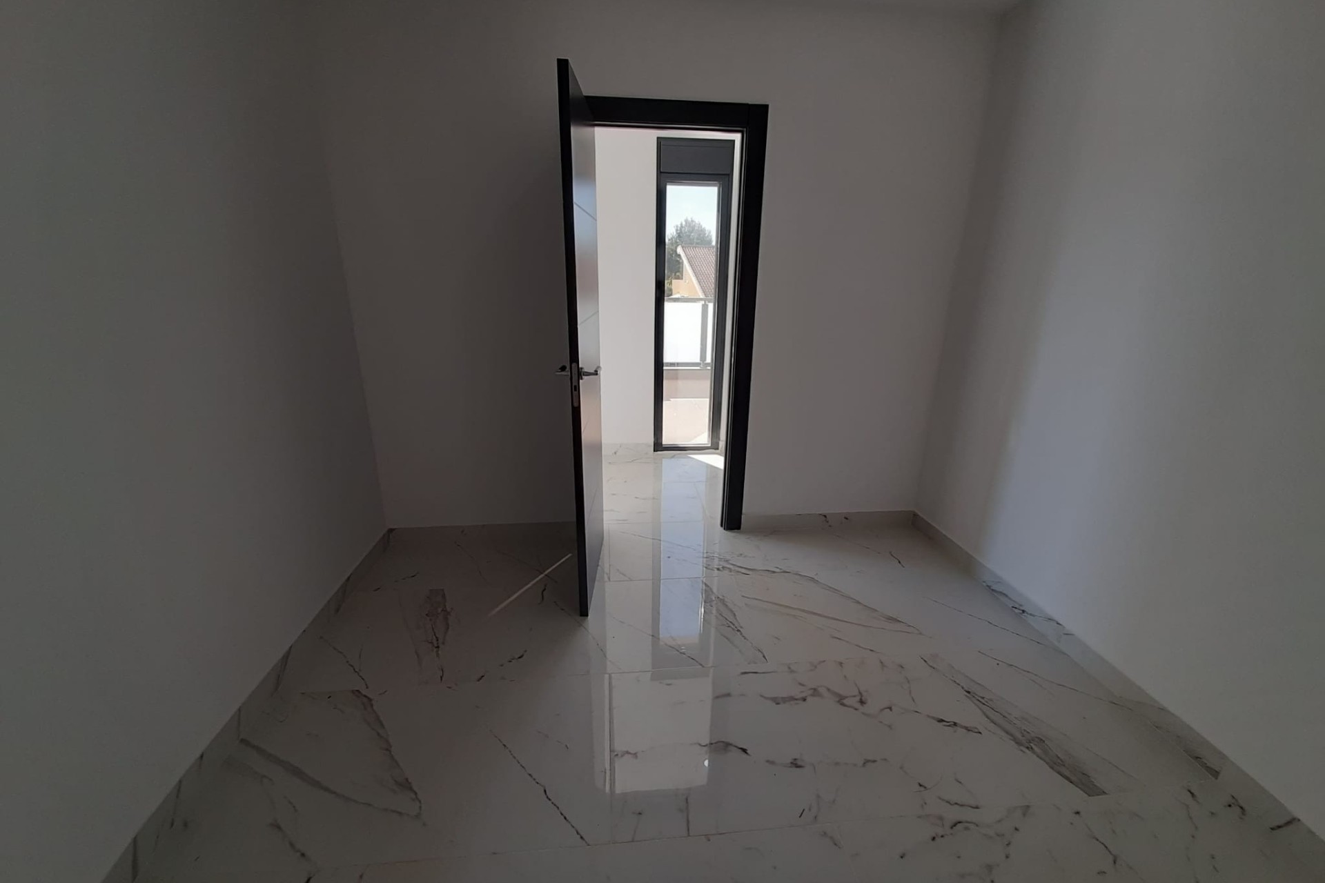 Herverkoop - Vrijstaande Villa -
Orihuela Costa