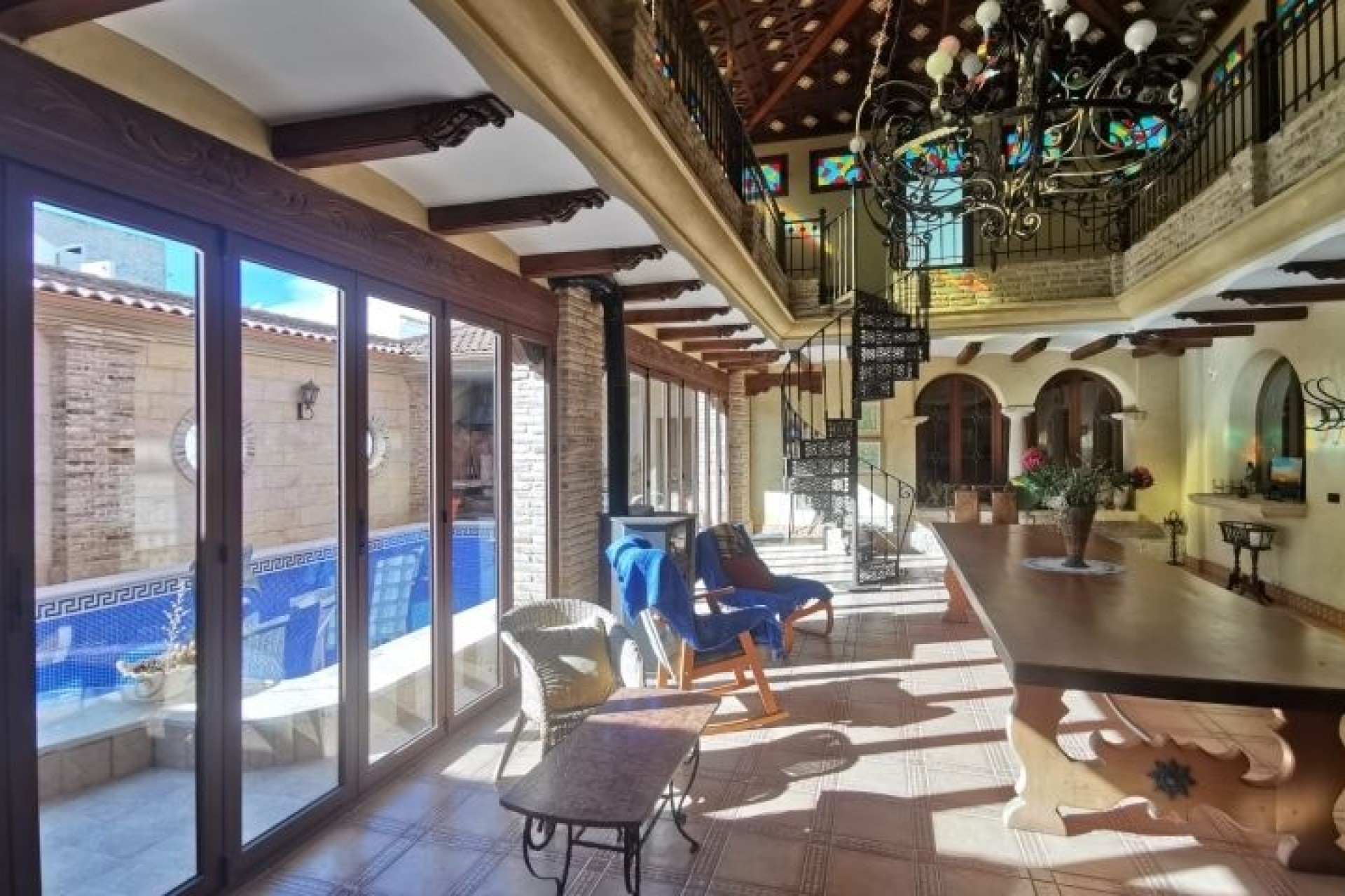 Herverkoop - Vrijstaande Villa -
Orihuela