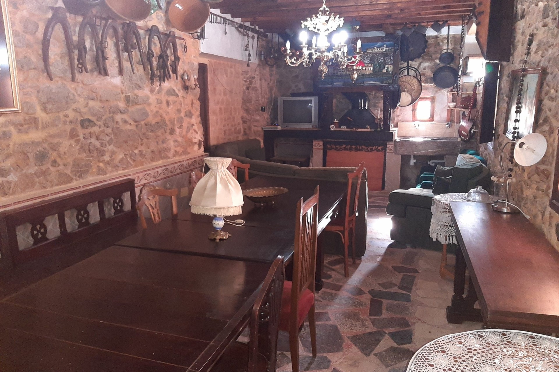 Herverkoop - Vrijstaande Villa -
Orihuela