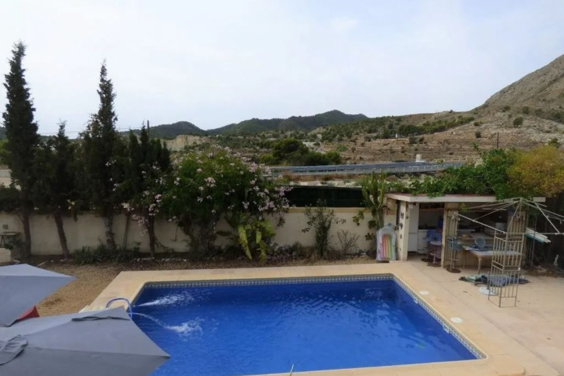 Herverkoop - Vrijstaande Villa -
Orxeta - Costa Blanca