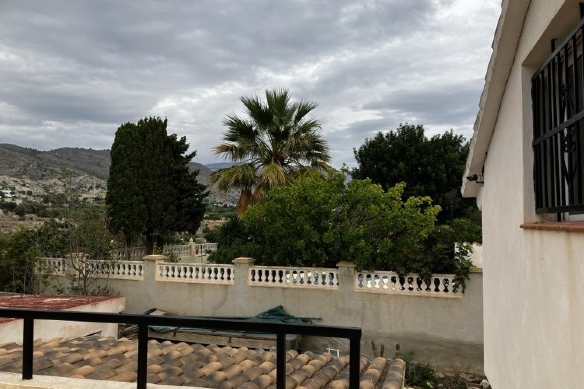 Herverkoop - Vrijstaande Villa -
Orxeta - Costa Blanca