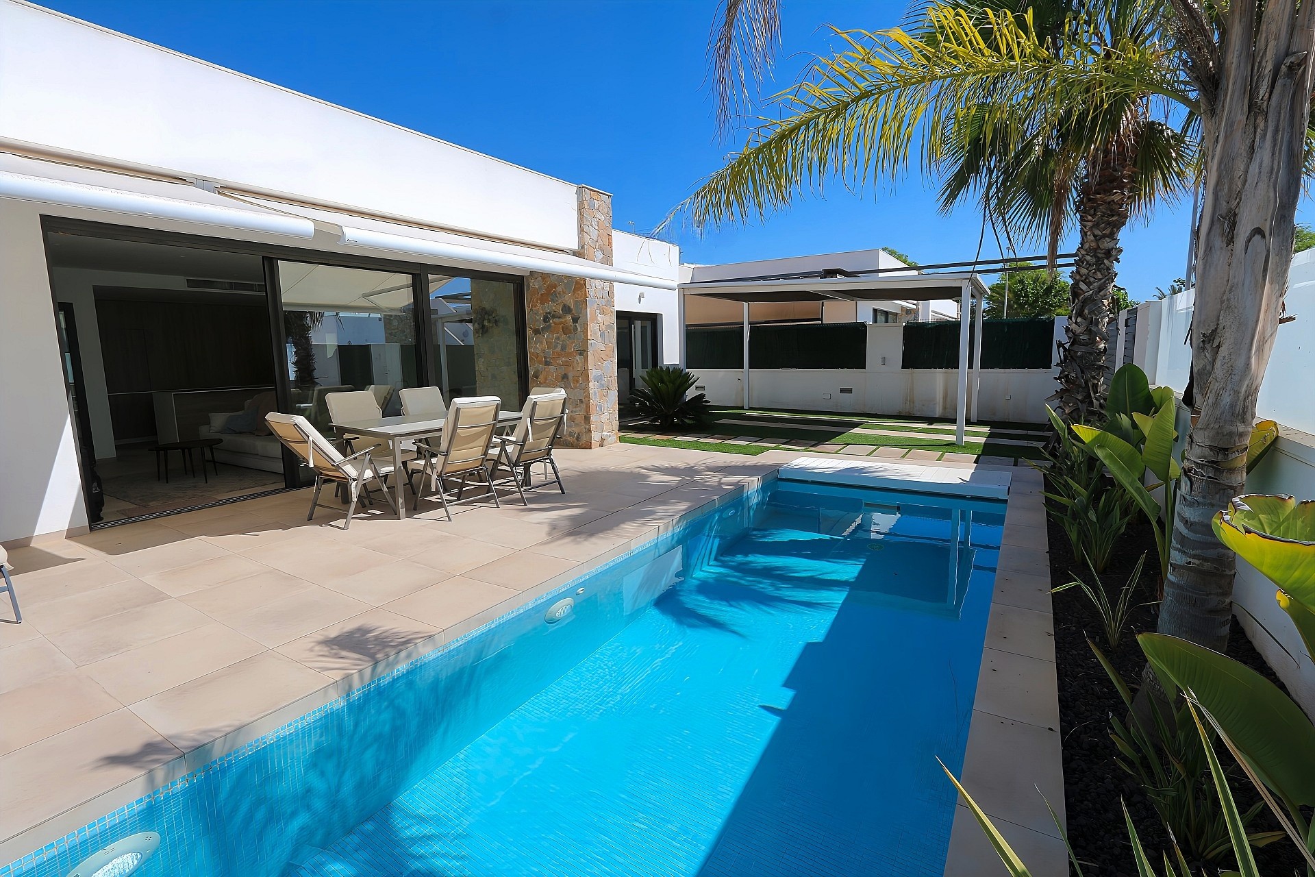 Herverkoop - Vrijstaande Villa -
Pilar de la Horadada - Costa Blanca