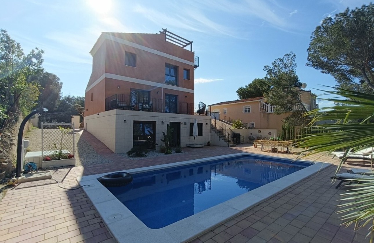 Herverkoop - Vrijstaande Villa -
Pilar de la Horadada - Pinar de Campoverde