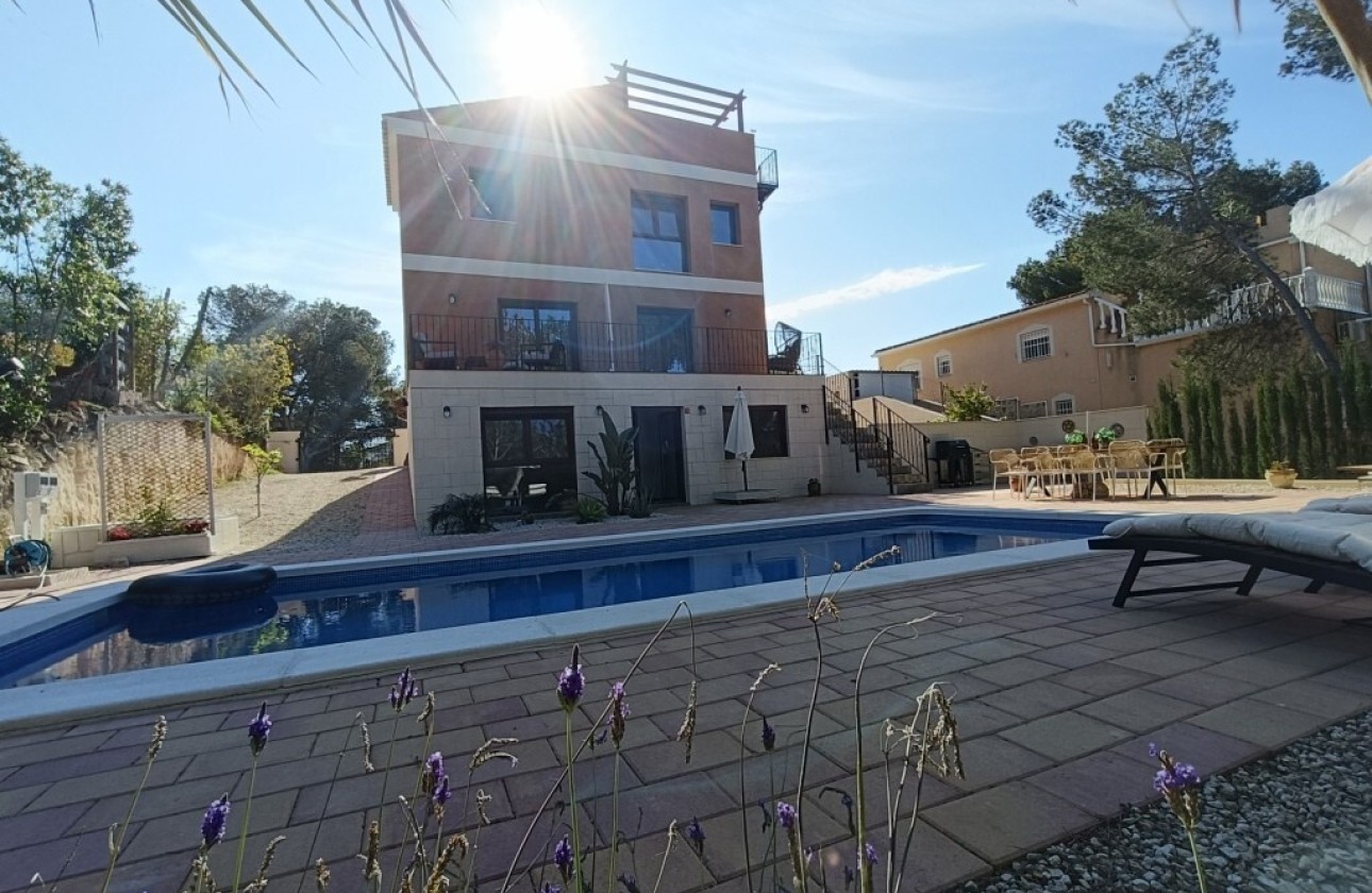 Herverkoop - Vrijstaande Villa -
Pilar de la Horadada - Pinar de Campoverde