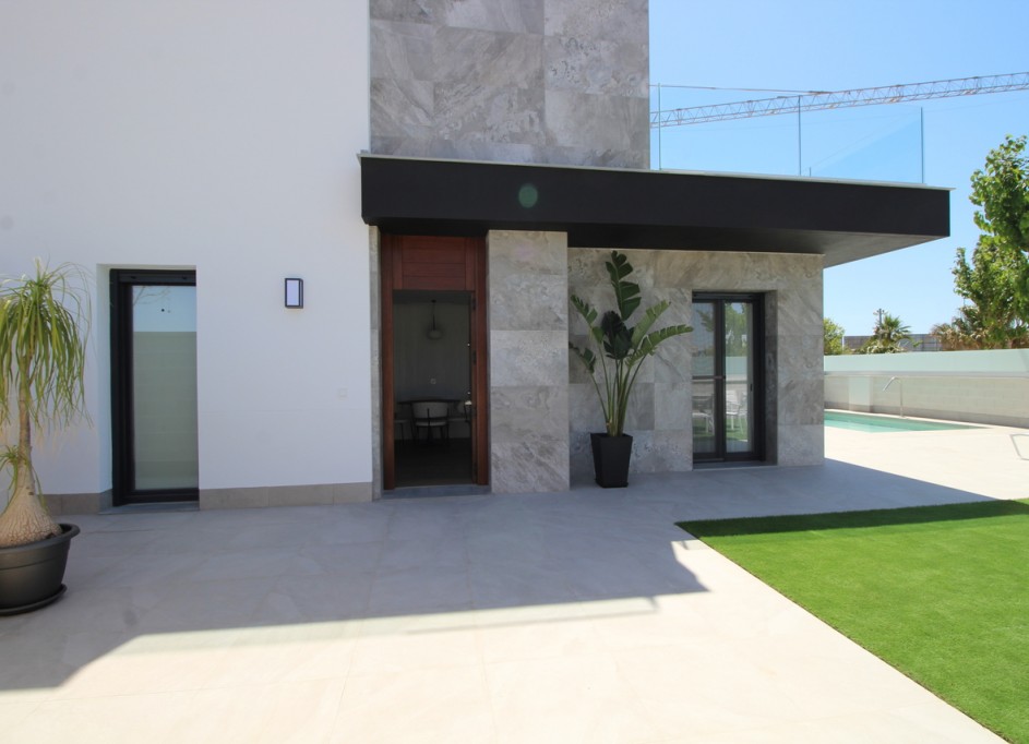 Herverkoop - Vrijstaande Villa -
Pilar de la Horadada