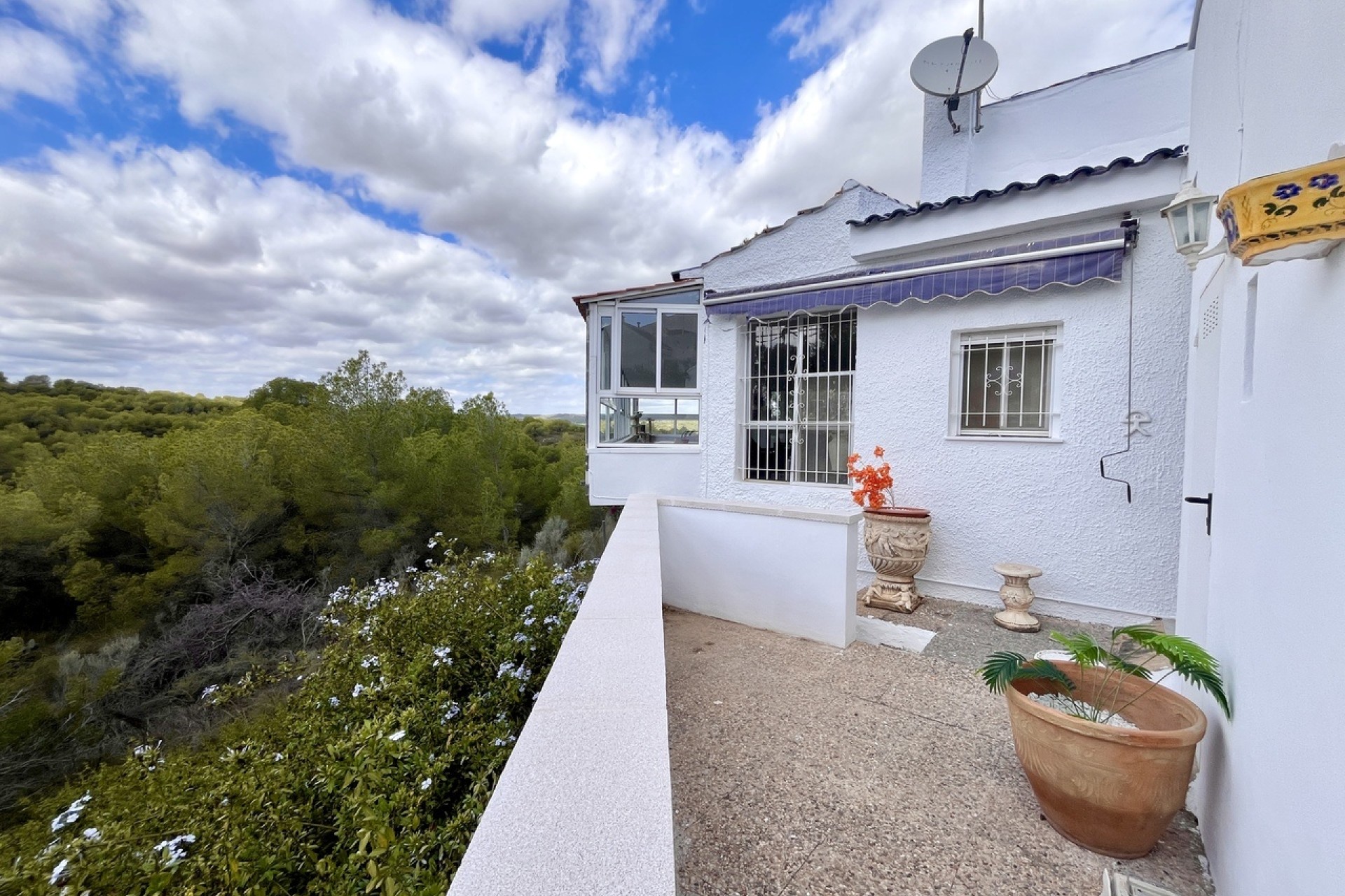 Herverkoop - Vrijstaande Villa -
Pinar de Campoverde - Campoverde
