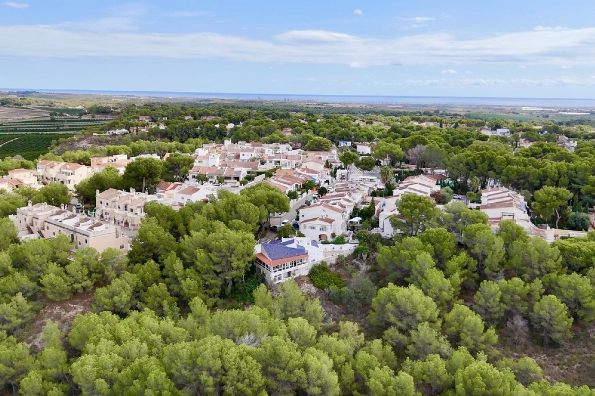 Herverkoop - Vrijstaande Villa -
Pinar de Campoverde - Campoverde
