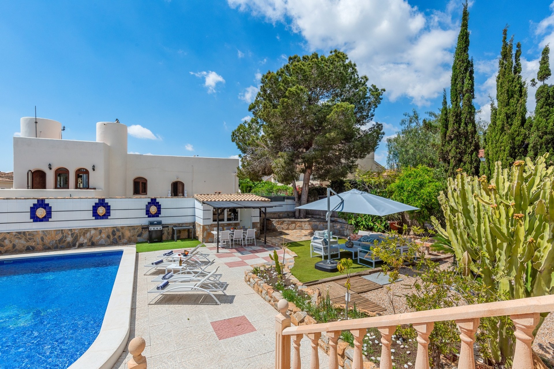Herverkoop - Vrijstaande Villa -
Pinar de Campoverde - Costa Blanca