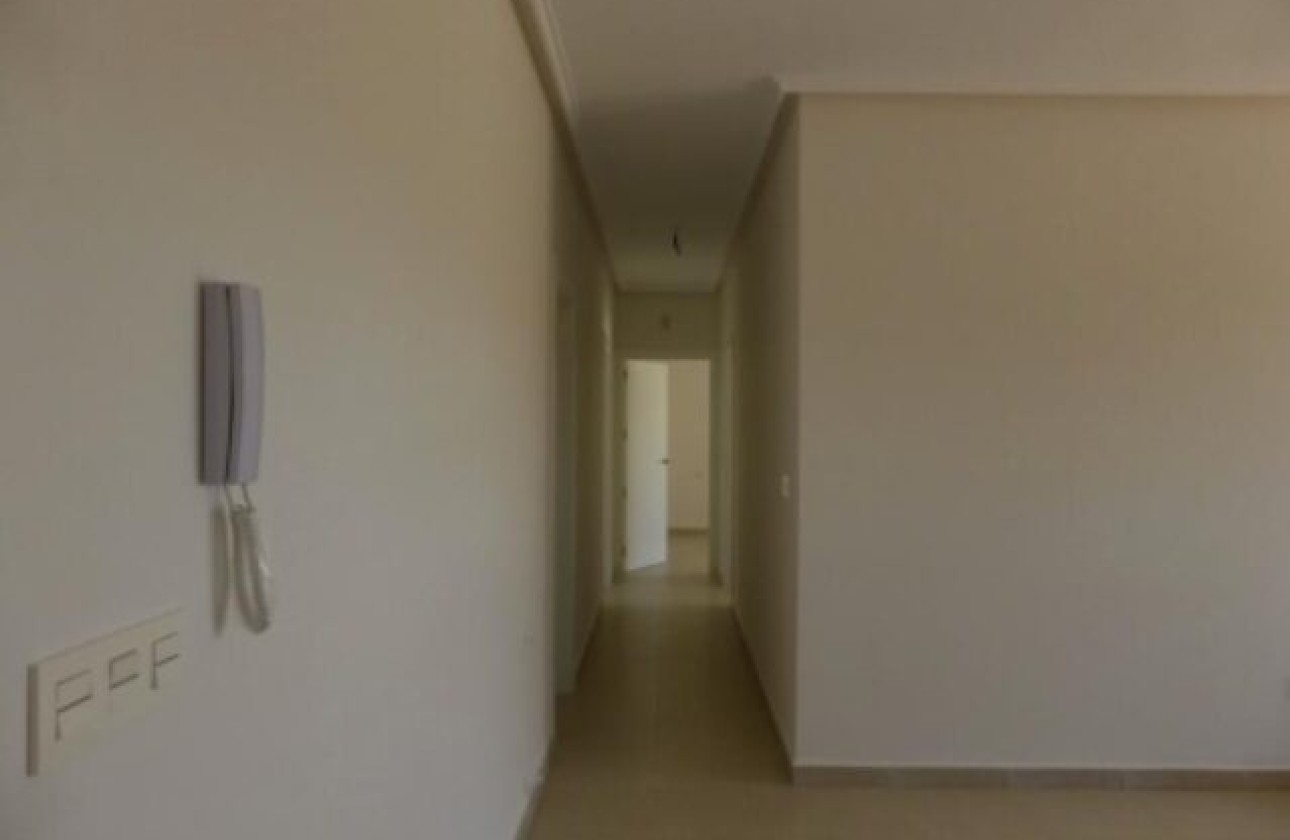 Herverkoop - Vrijstaande Villa -
Pinoso