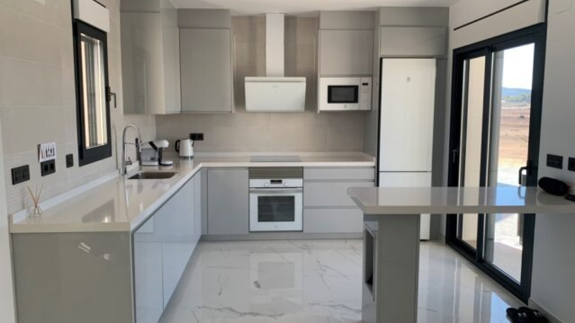 Herverkoop - Vrijstaande Villa -
Pinoso