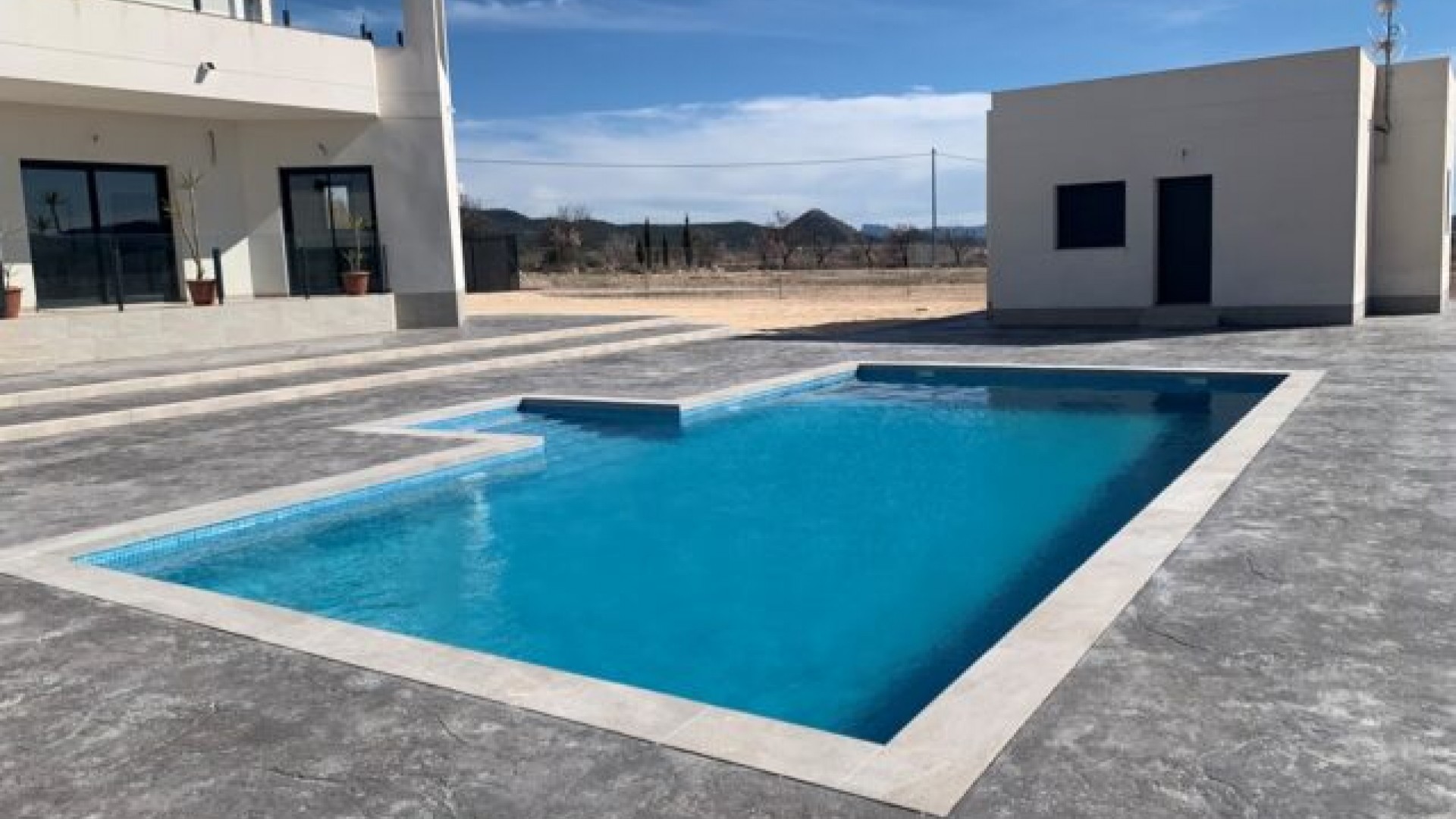 Herverkoop - Vrijstaande Villa -
Pinoso