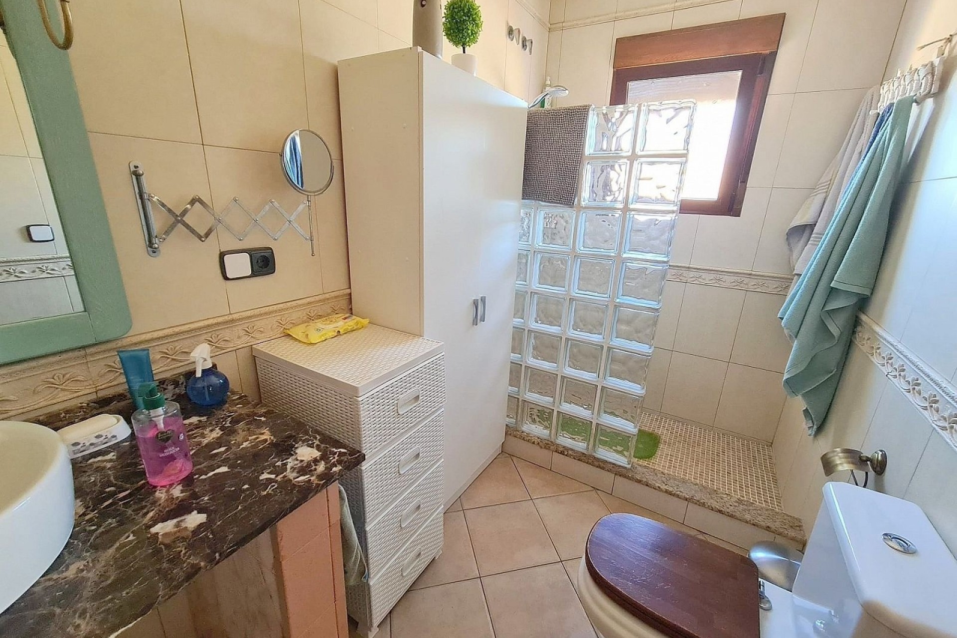 Herverkoop - Vrijstaande Villa -
Pinoso