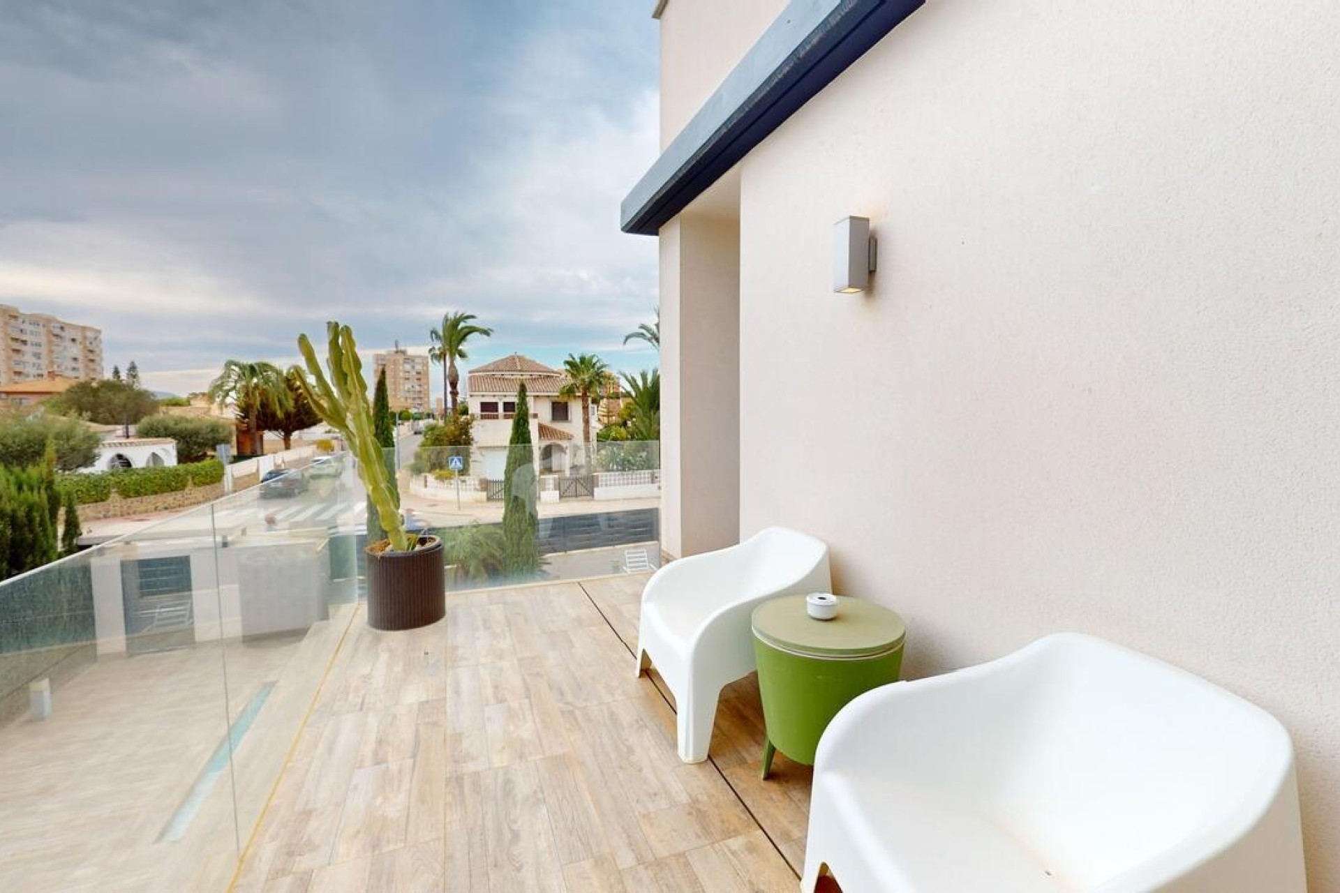 Herverkoop - Vrijstaande Villa -
Playa honda - Costa Calida
