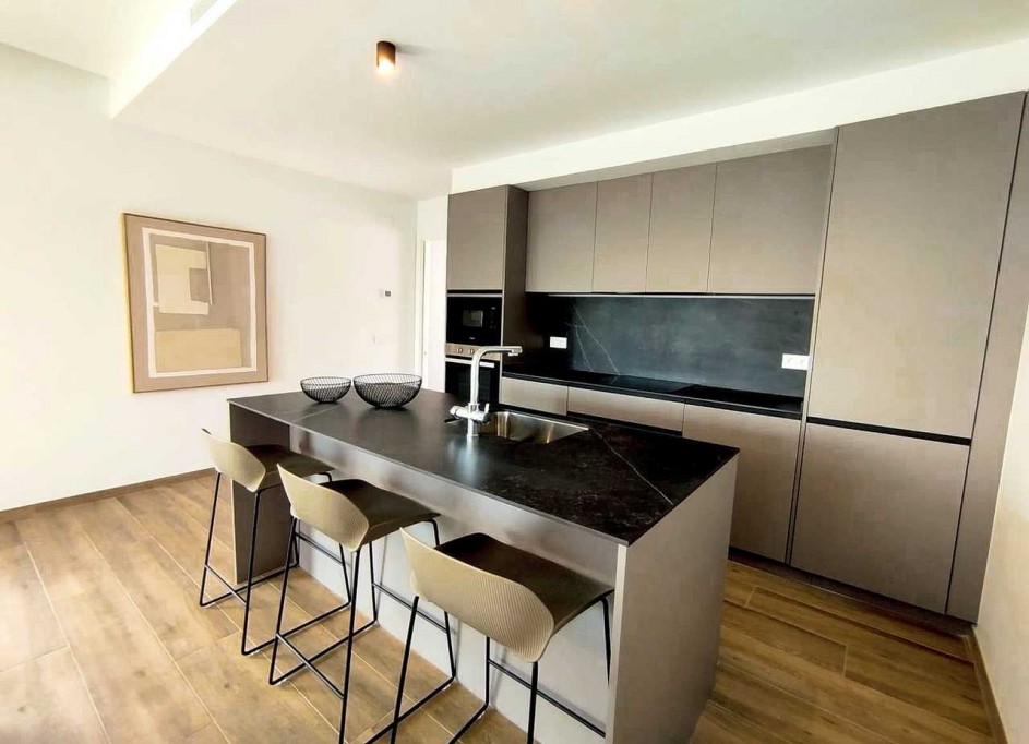 Herverkoop - Vrijstaande Villa -
Polop