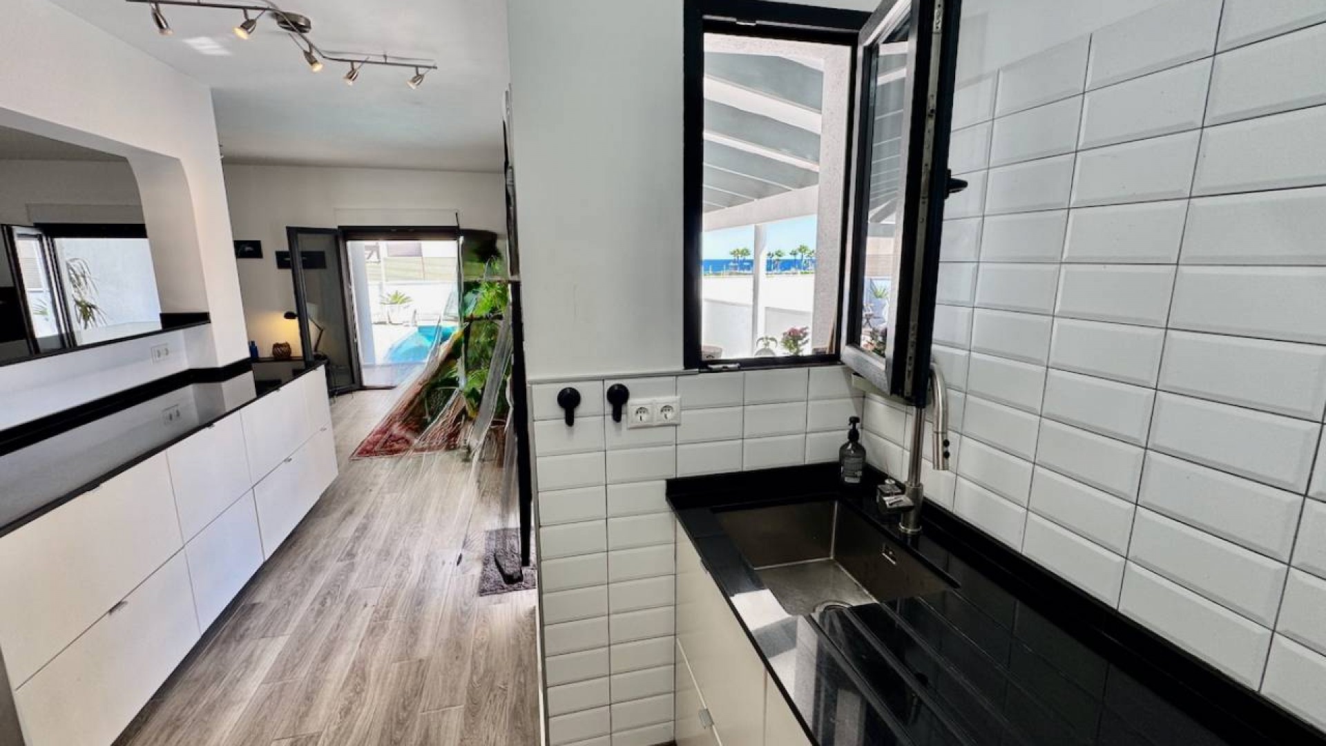 Herverkoop - Vrijstaande Villa -
Punta Prima