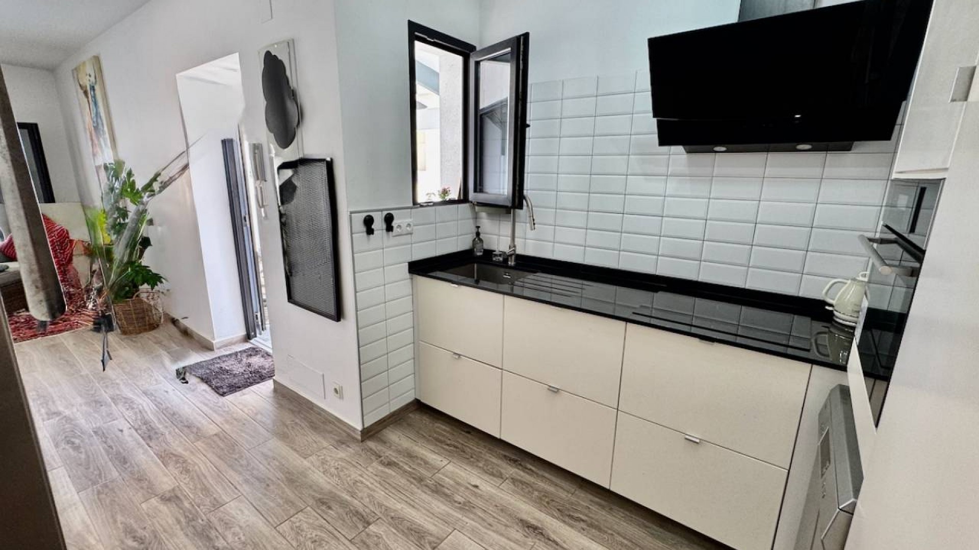 Herverkoop - Vrijstaande Villa -
Punta Prima