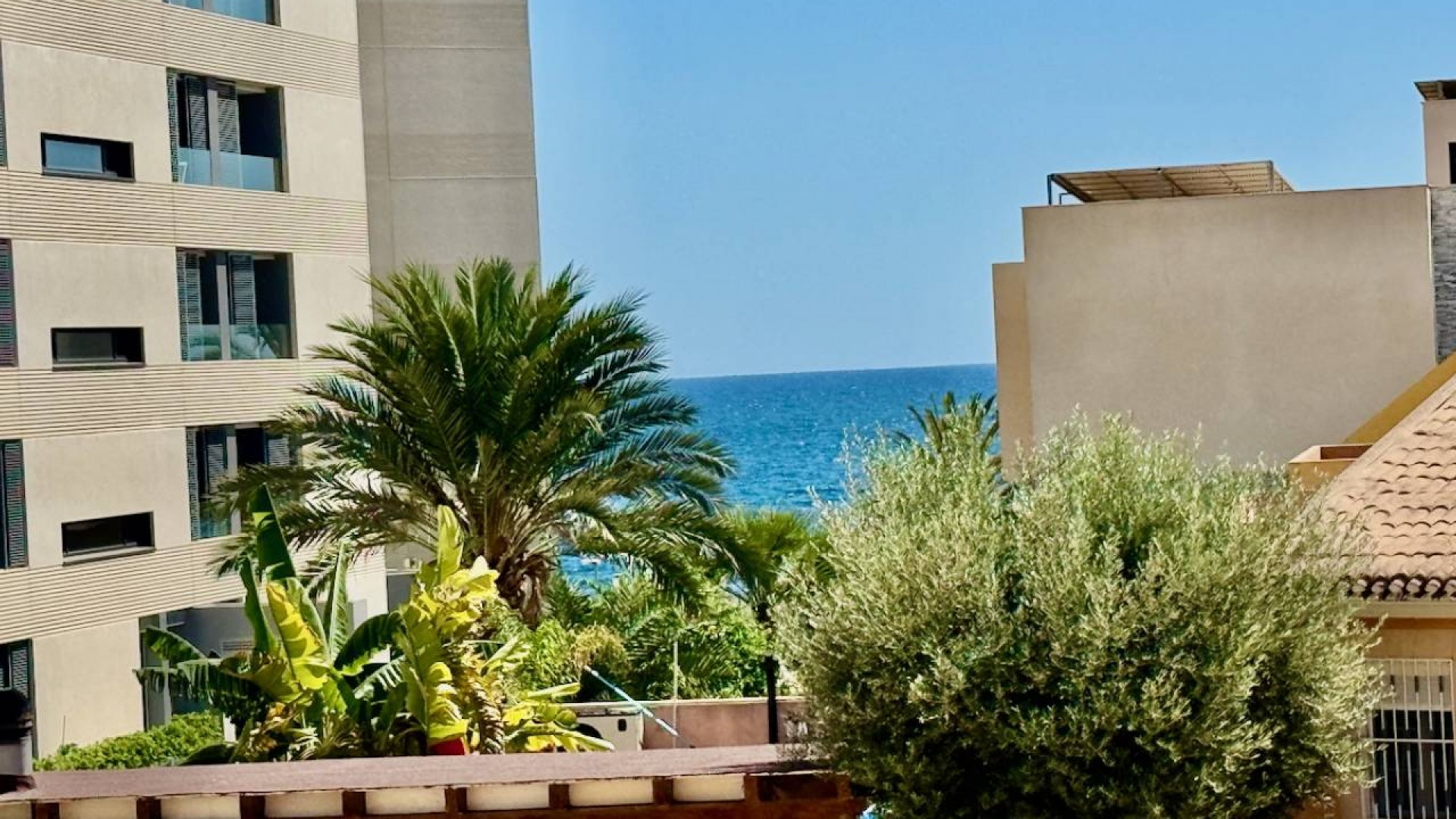 Herverkoop - Vrijstaande Villa -
Punta Prima