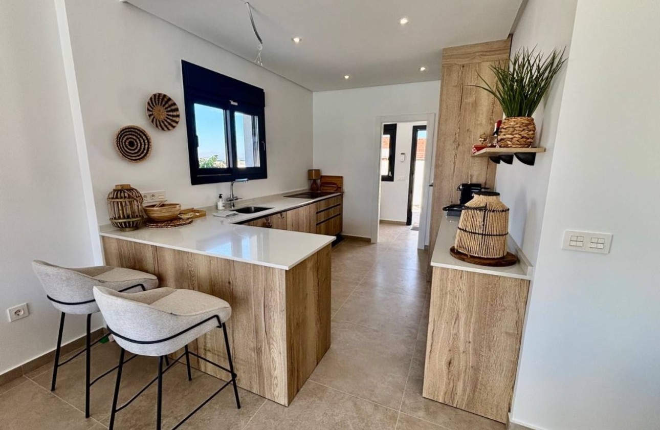 Herverkoop - Vrijstaande Villa -
Rafal