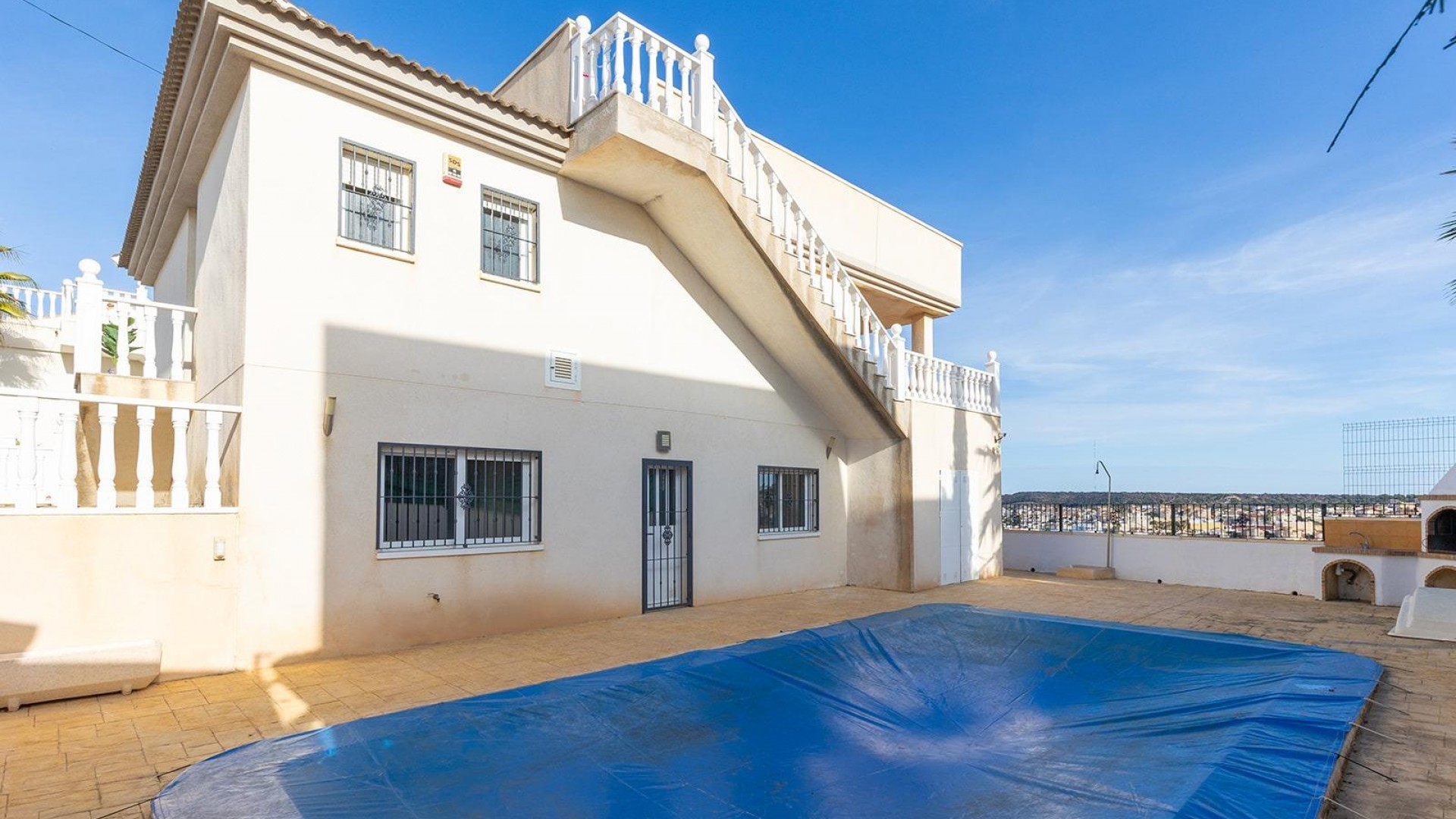 Herverkoop - Vrijstaande Villa -
Rojales - Campo de golf la marquesa