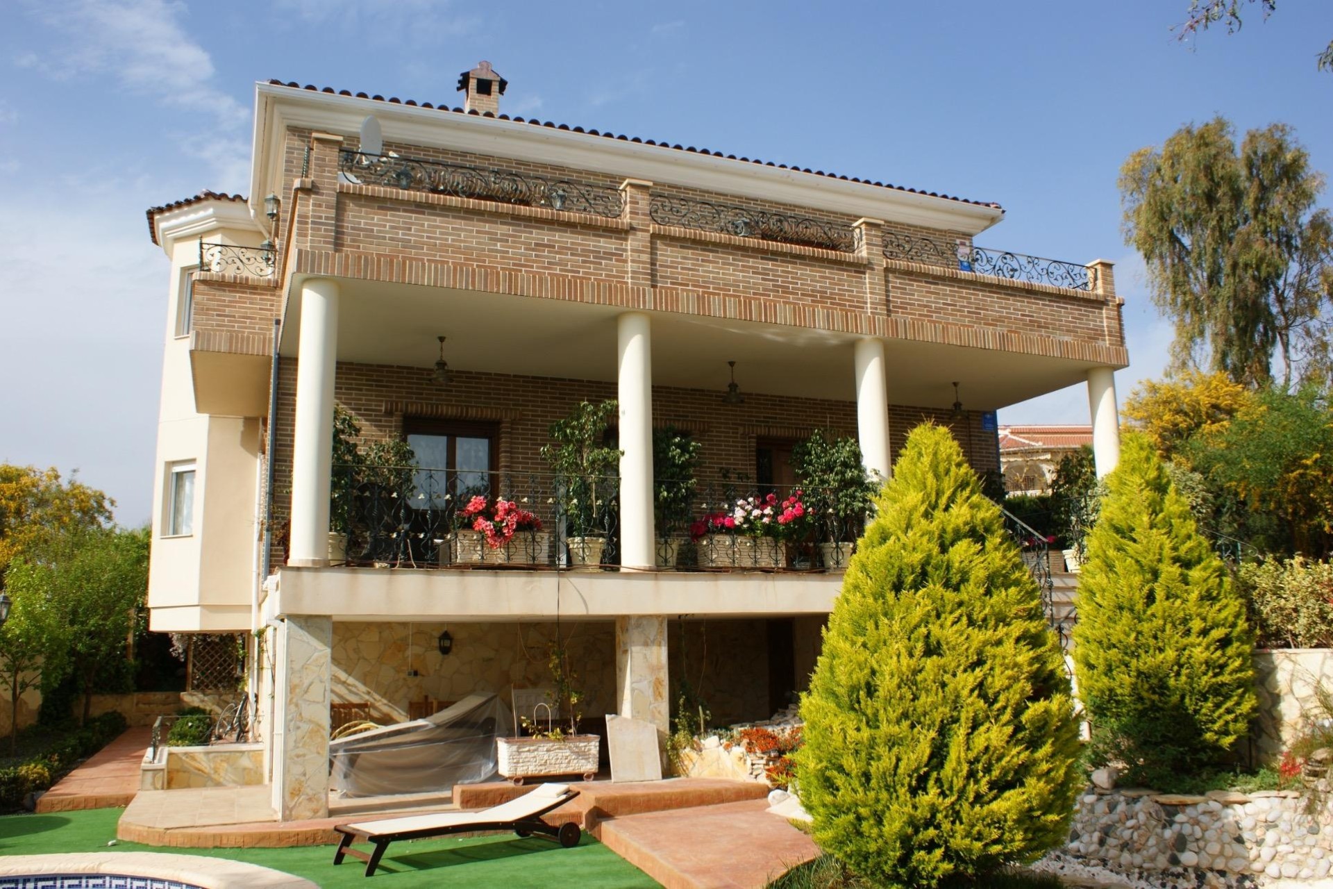 Herverkoop - Vrijstaande Villa -
Rojales - Ciudad Quesada