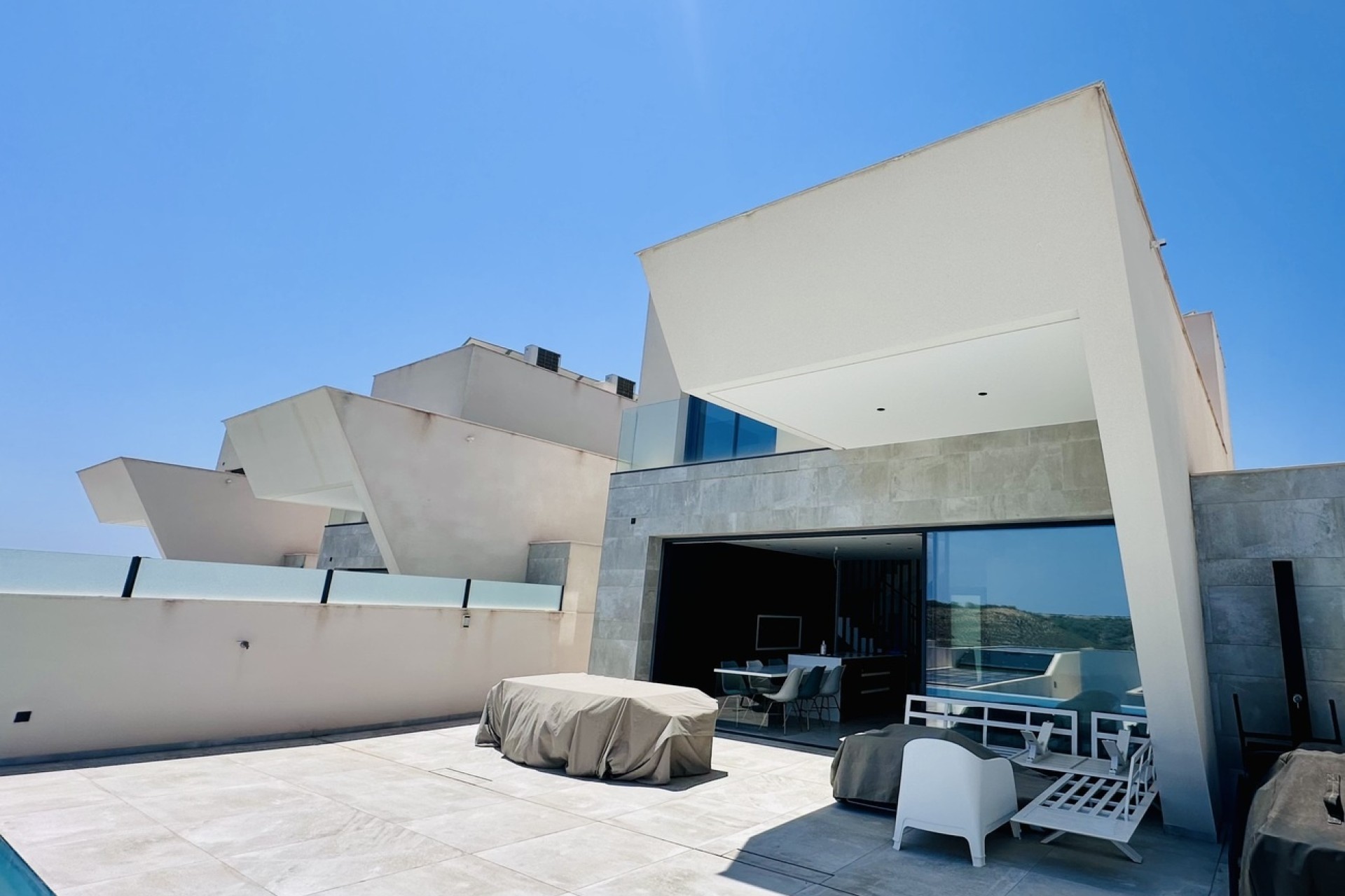 Herverkoop - Vrijstaande Villa -
Rojales Hills - Costa Blanca