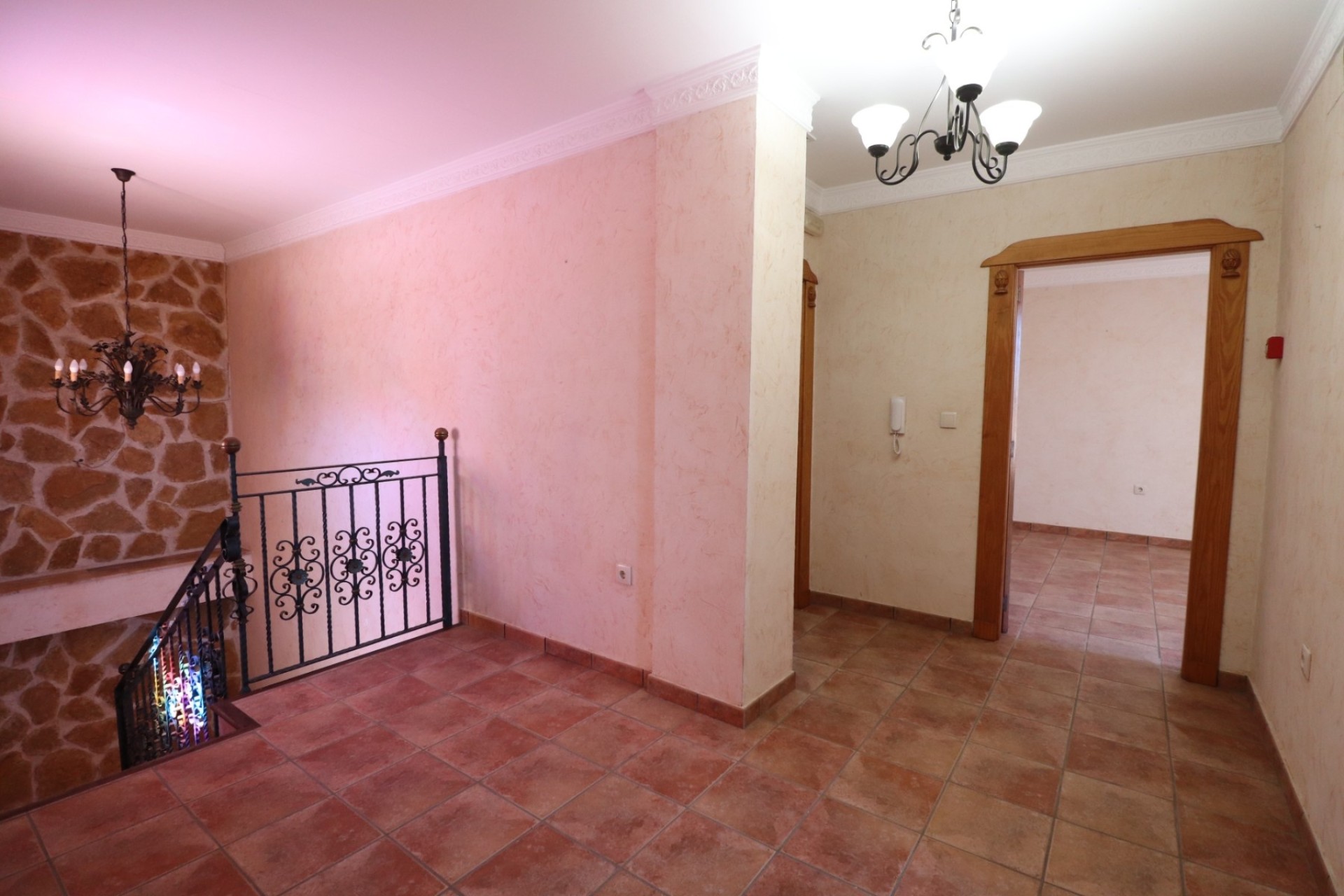 Herverkoop - Vrijstaande villa -
Rojales - Los Palacios