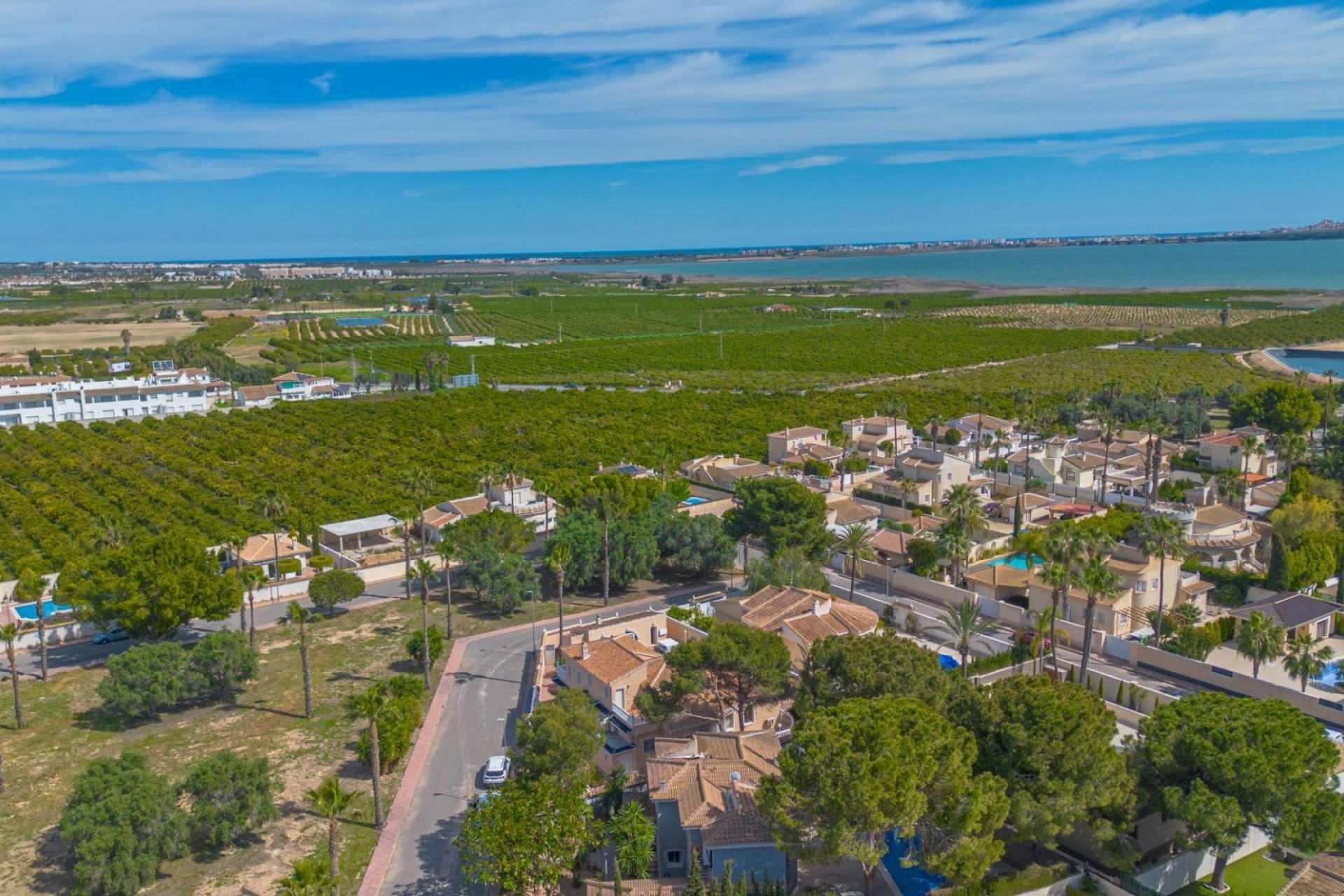 Herverkoop - Vrijstaande Villa -
Rojales - Pueblo Bravo