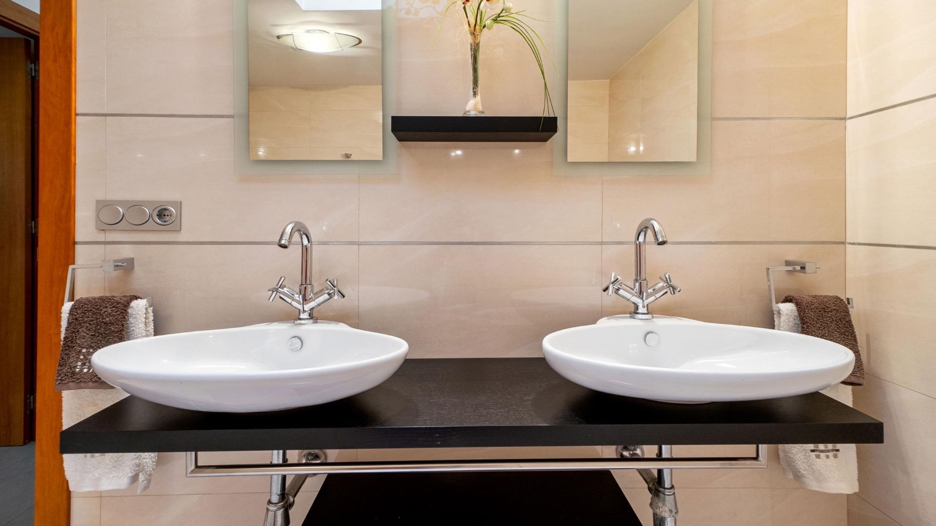 Herverkoop - Vrijstaande Villa -
Rojales