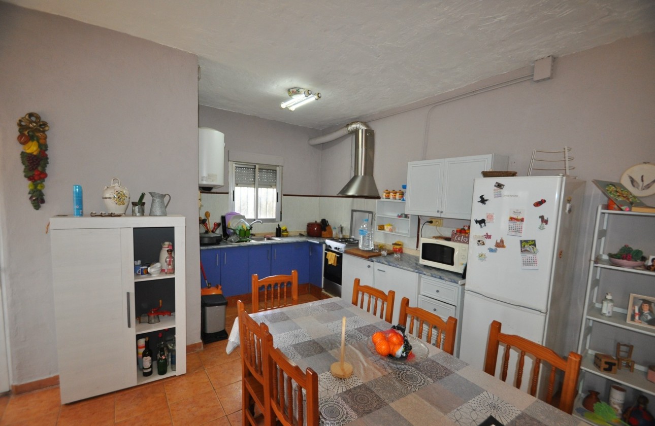 Herverkoop - Vrijstaande Villa -
Salinas - Inland