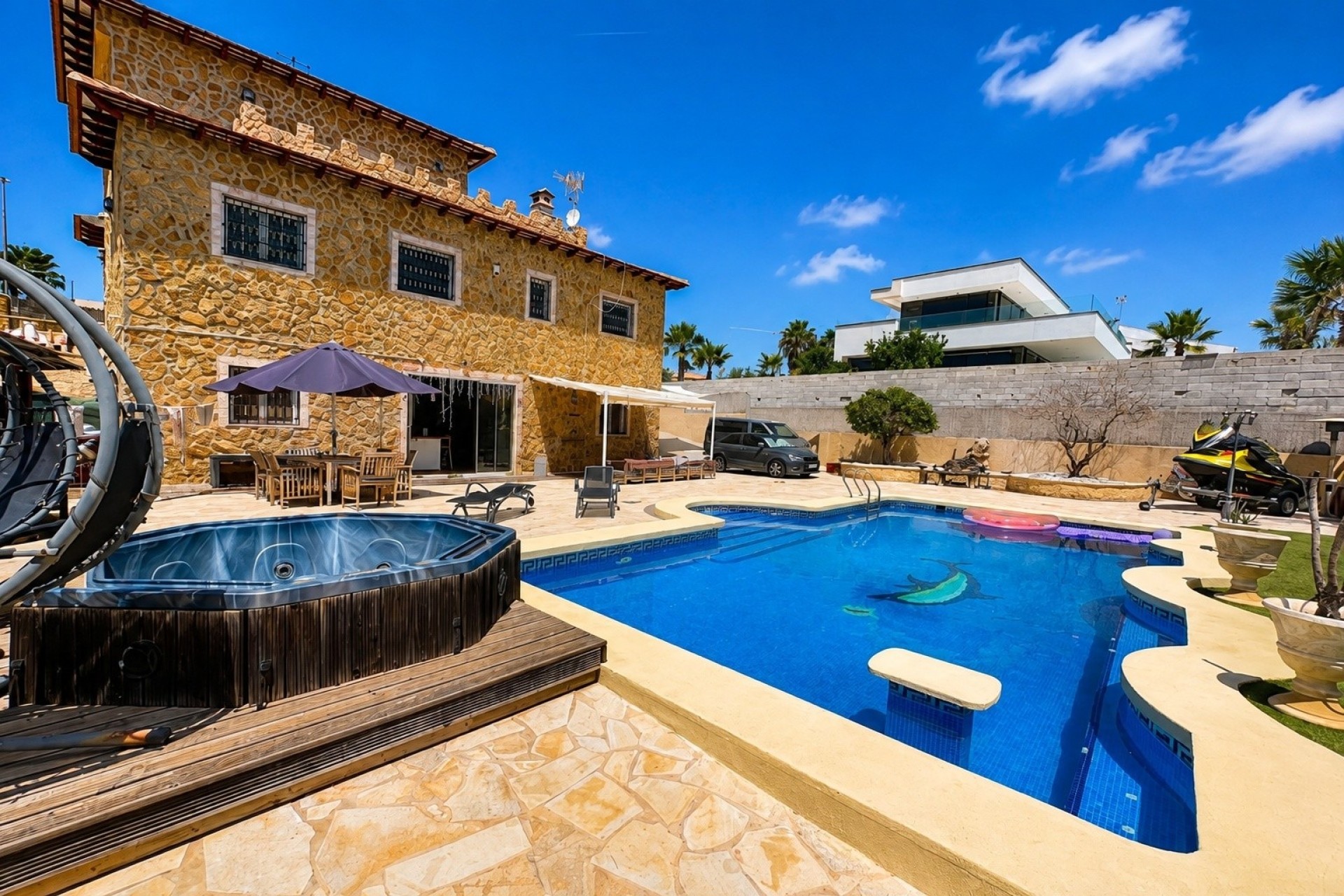 Herverkoop - Vrijstaande Villa -
San Fulgencio - La Escuera