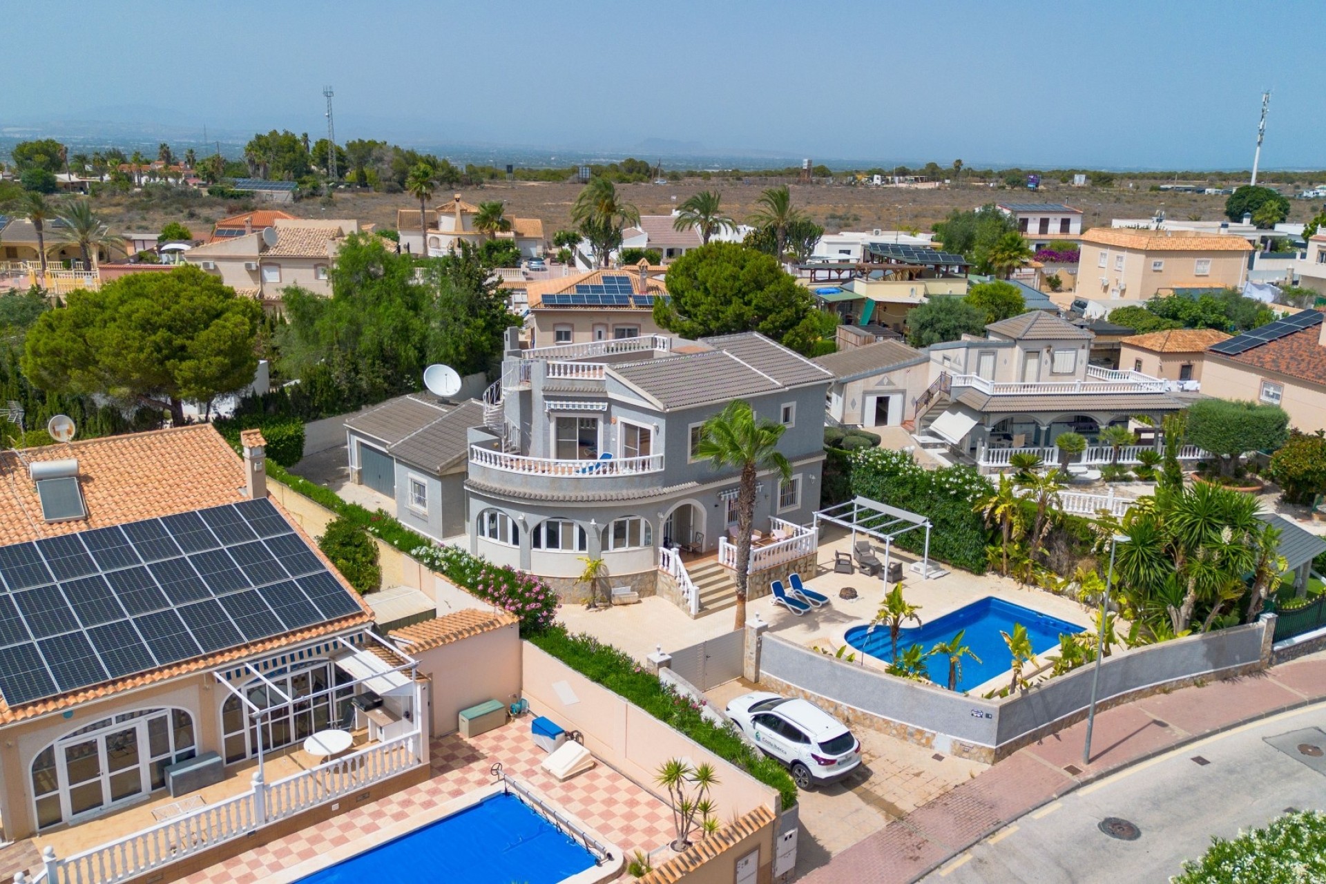 Herverkoop - Vrijstaande Villa -
San Fulgencio - La Marina