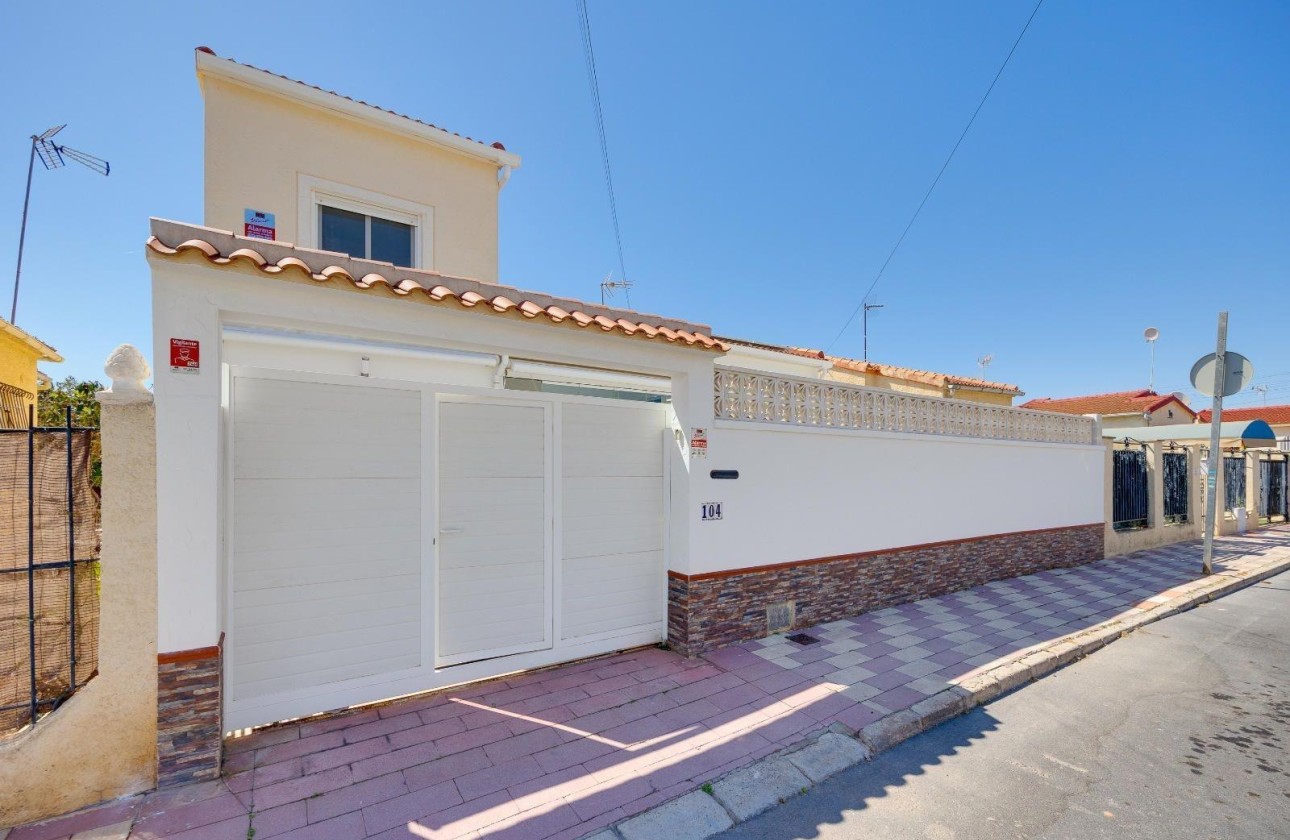 Herverkoop - Vrijstaande villa -
San Fulgencio - La Marina