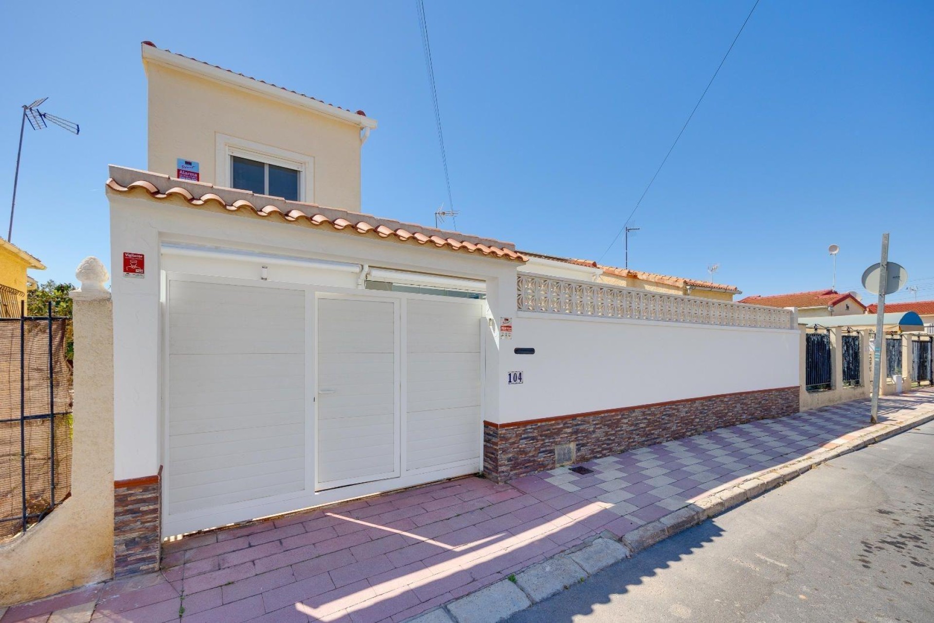 Herverkoop - Vrijstaande villa -
San Fulgencio - La Marina
