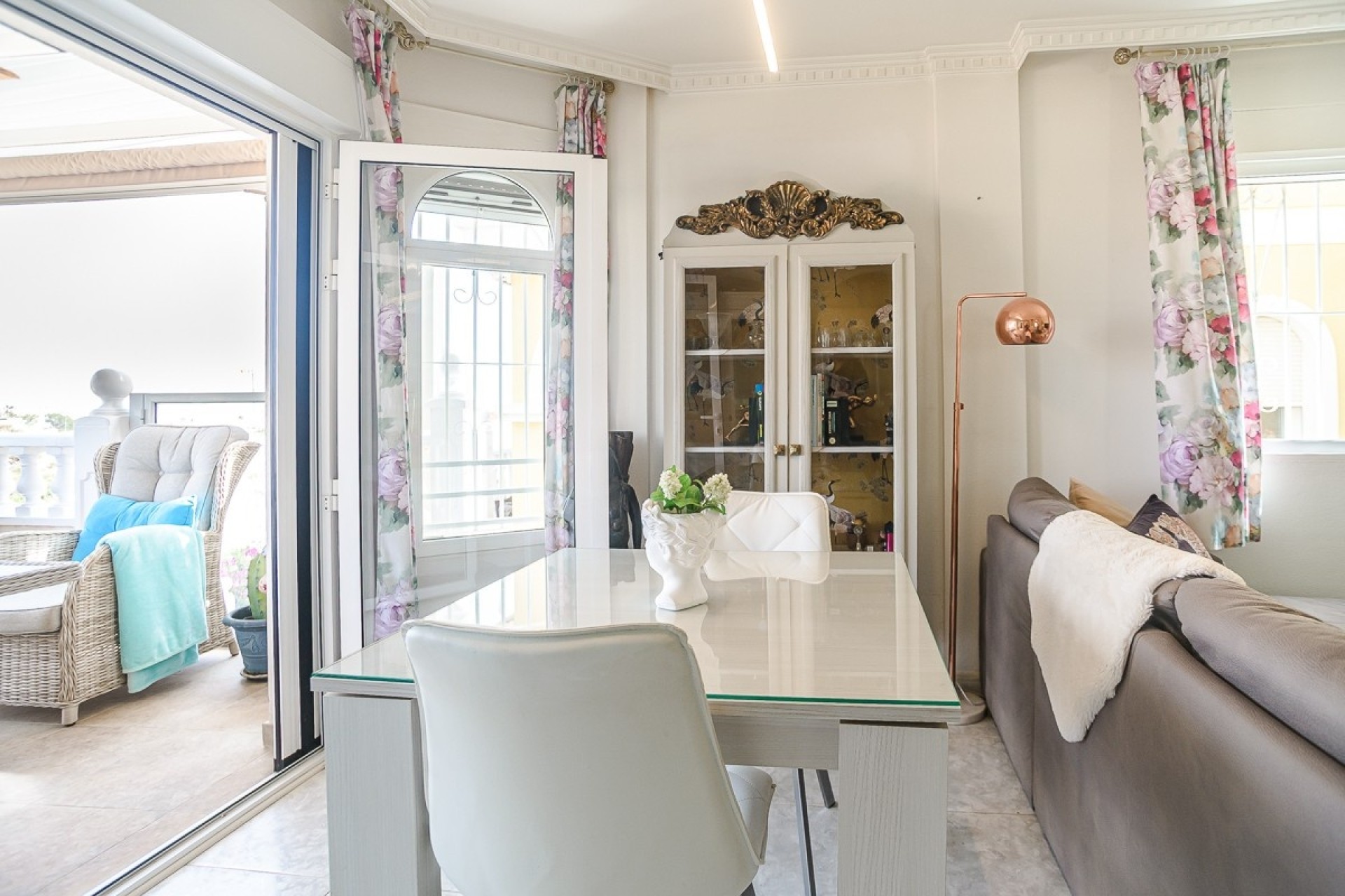 Herverkoop - Vrijstaande Villa -
San Fulgencio - urb.la marina