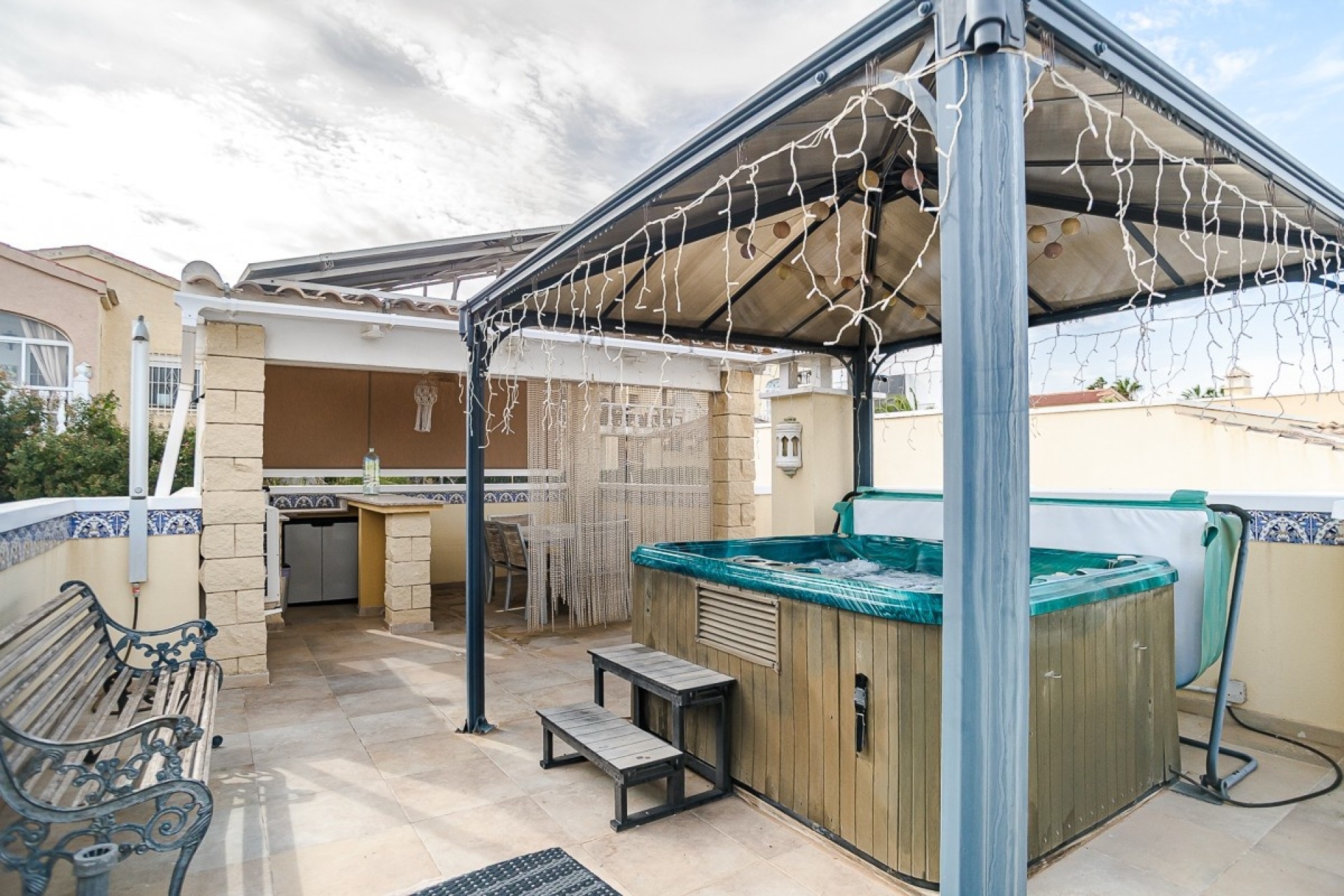 Herverkoop - Vrijstaande Villa -
San Fulgencio - urb.la marina