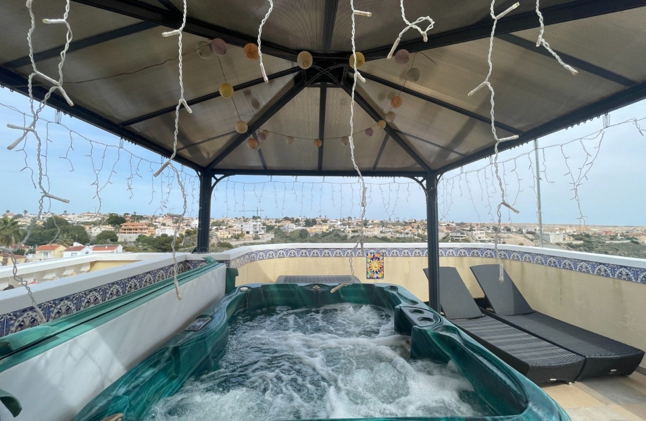 Herverkoop - Vrijstaande Villa -
San Fulgencio